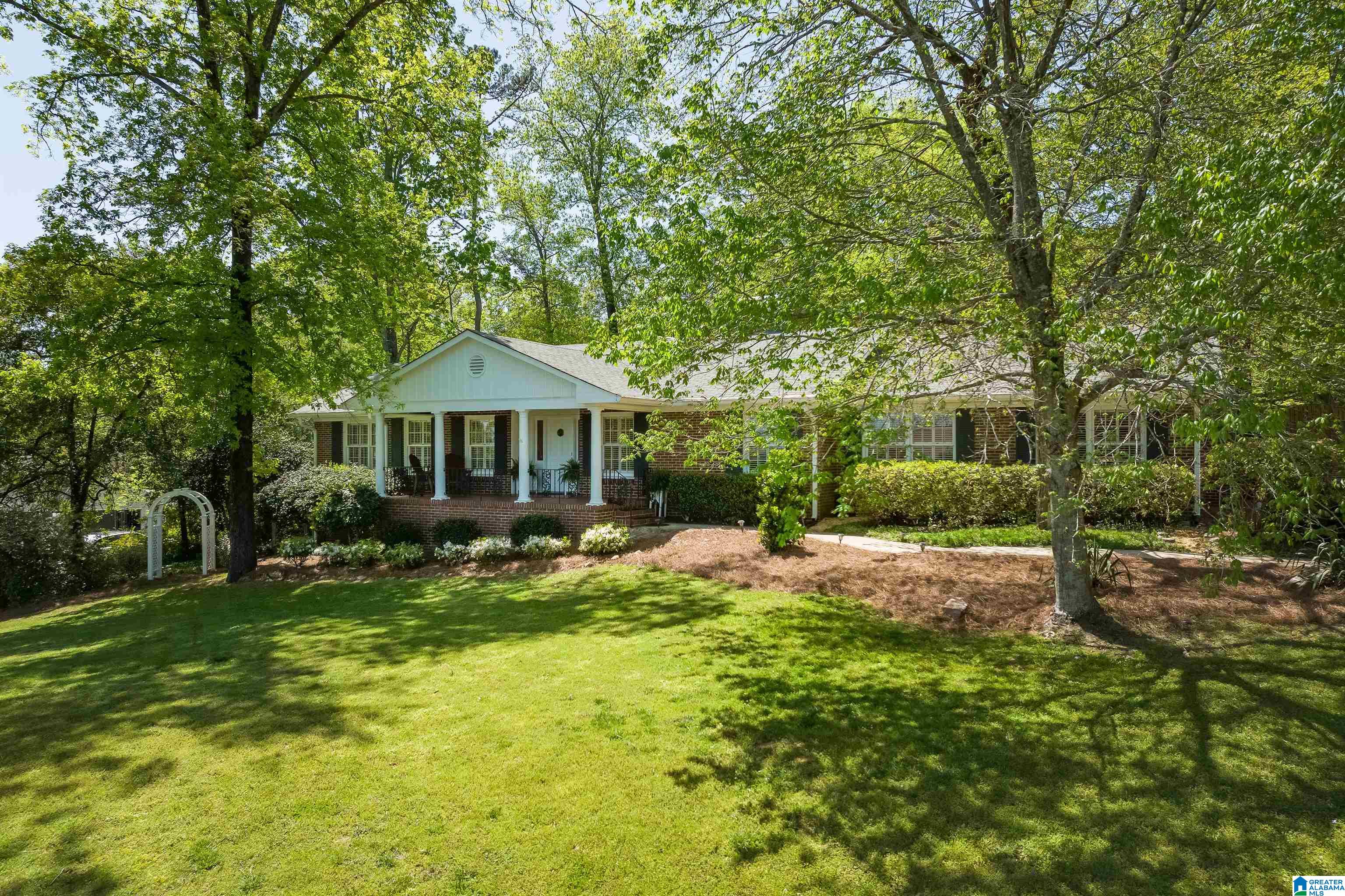 Photo Of 3636 Woodvale Road Mountain Brook