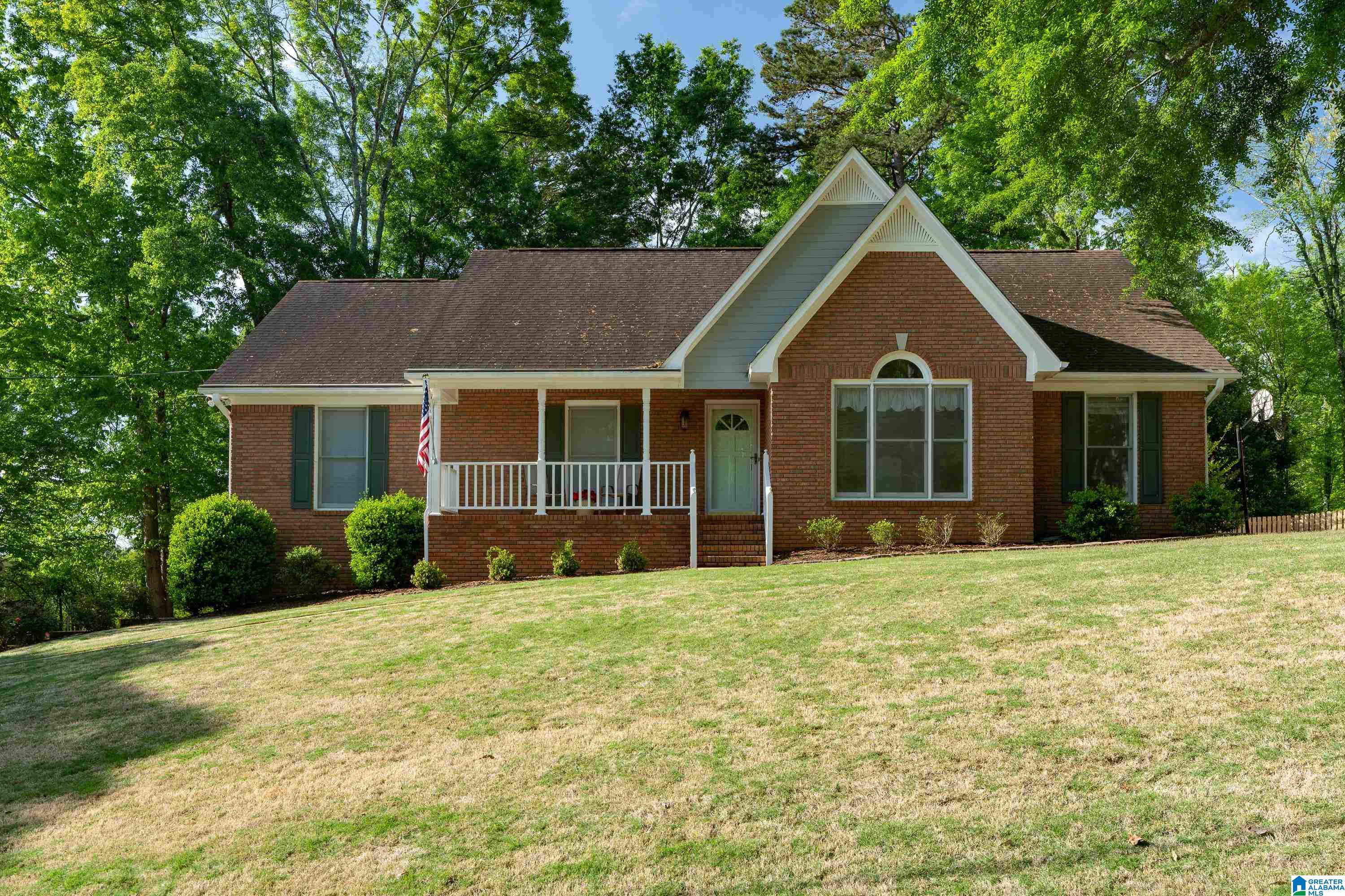 Photo of 610 TIFFANY DRIVE TRUSSVILLE