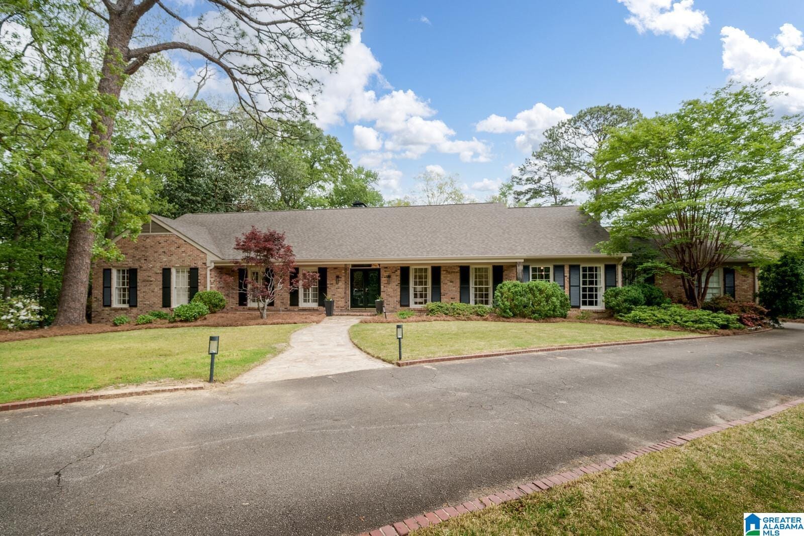 Photo of 3931 KNOLLWOOD DRIVE MOUNTAIN BROOK