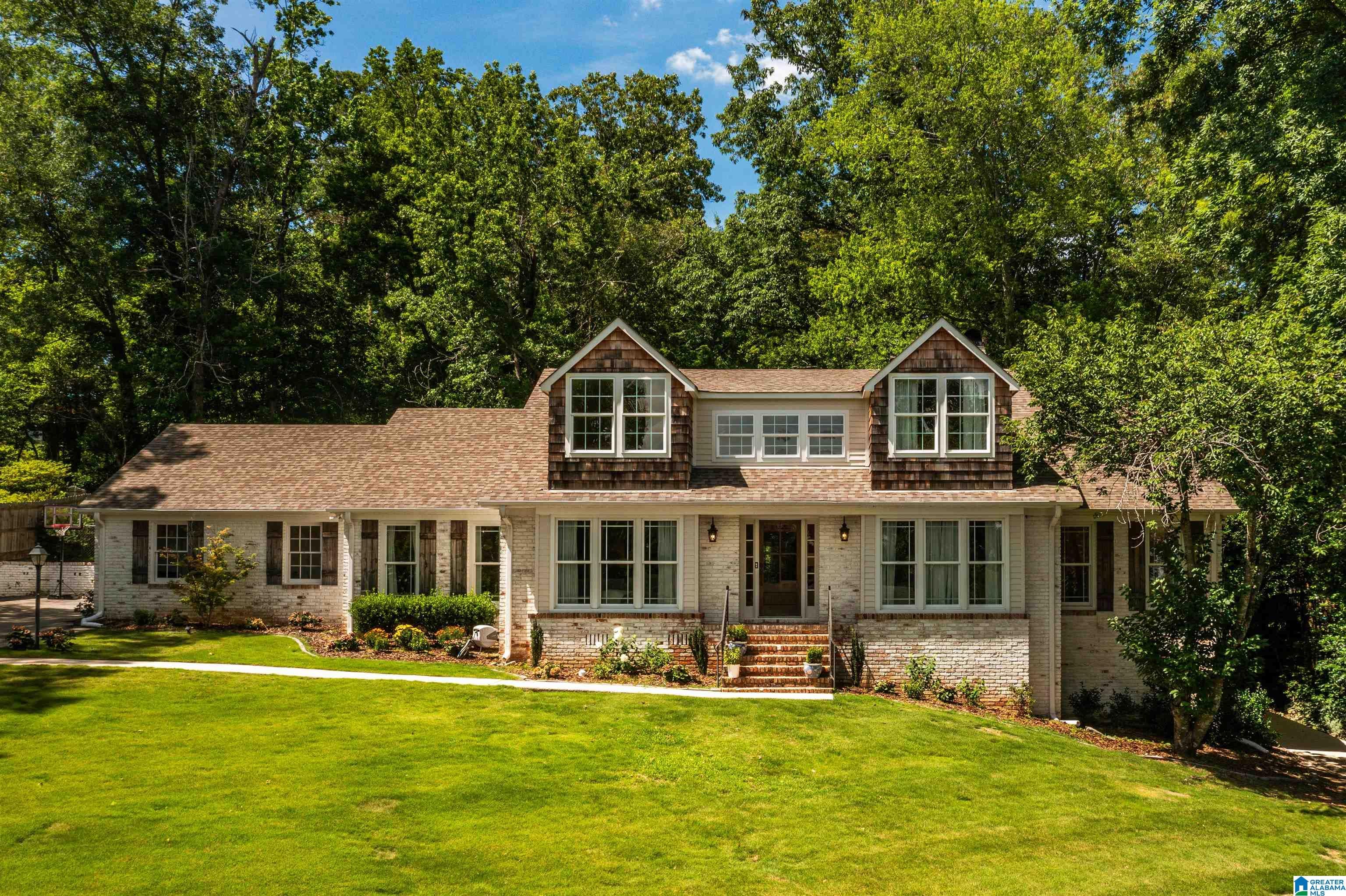 Photo of 3504 BELLE MEADE WAY MOUNTAIN BROOK