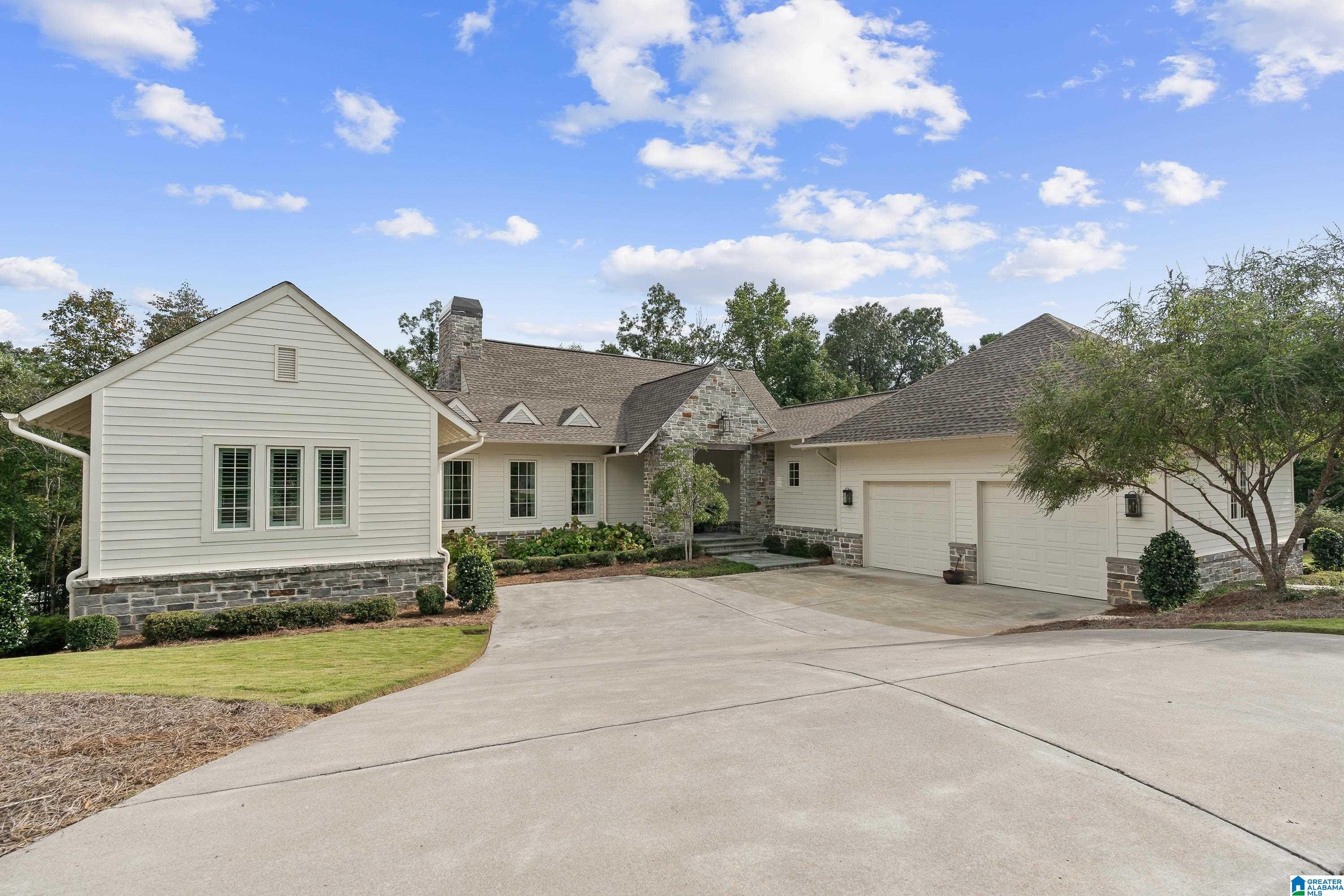 Photo Of 5117 Club Ridge Drive Vestavia Hills