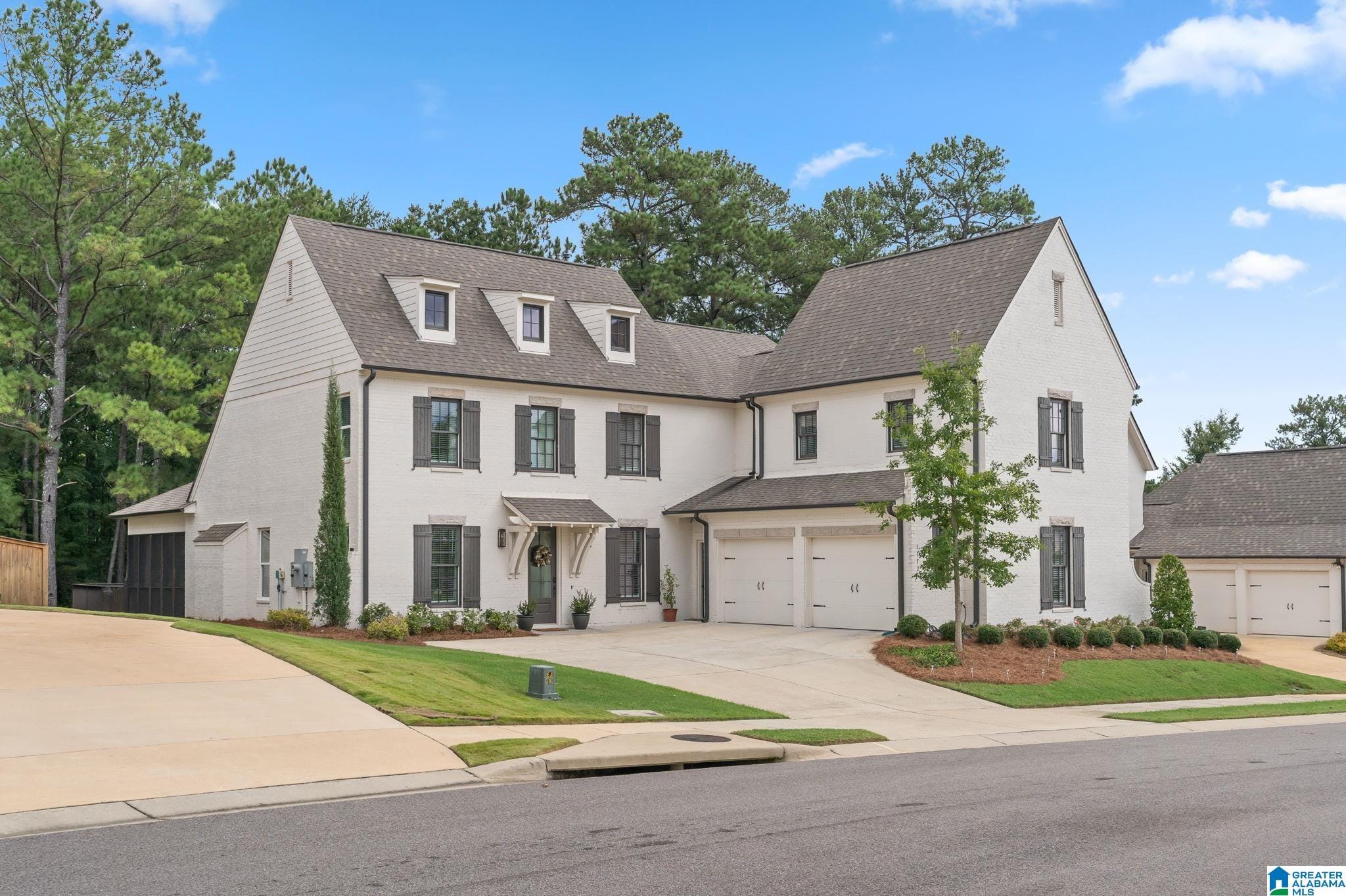 Photo of 1772 HELEN RIDGE CIRCLE VESTAVIA HILLS