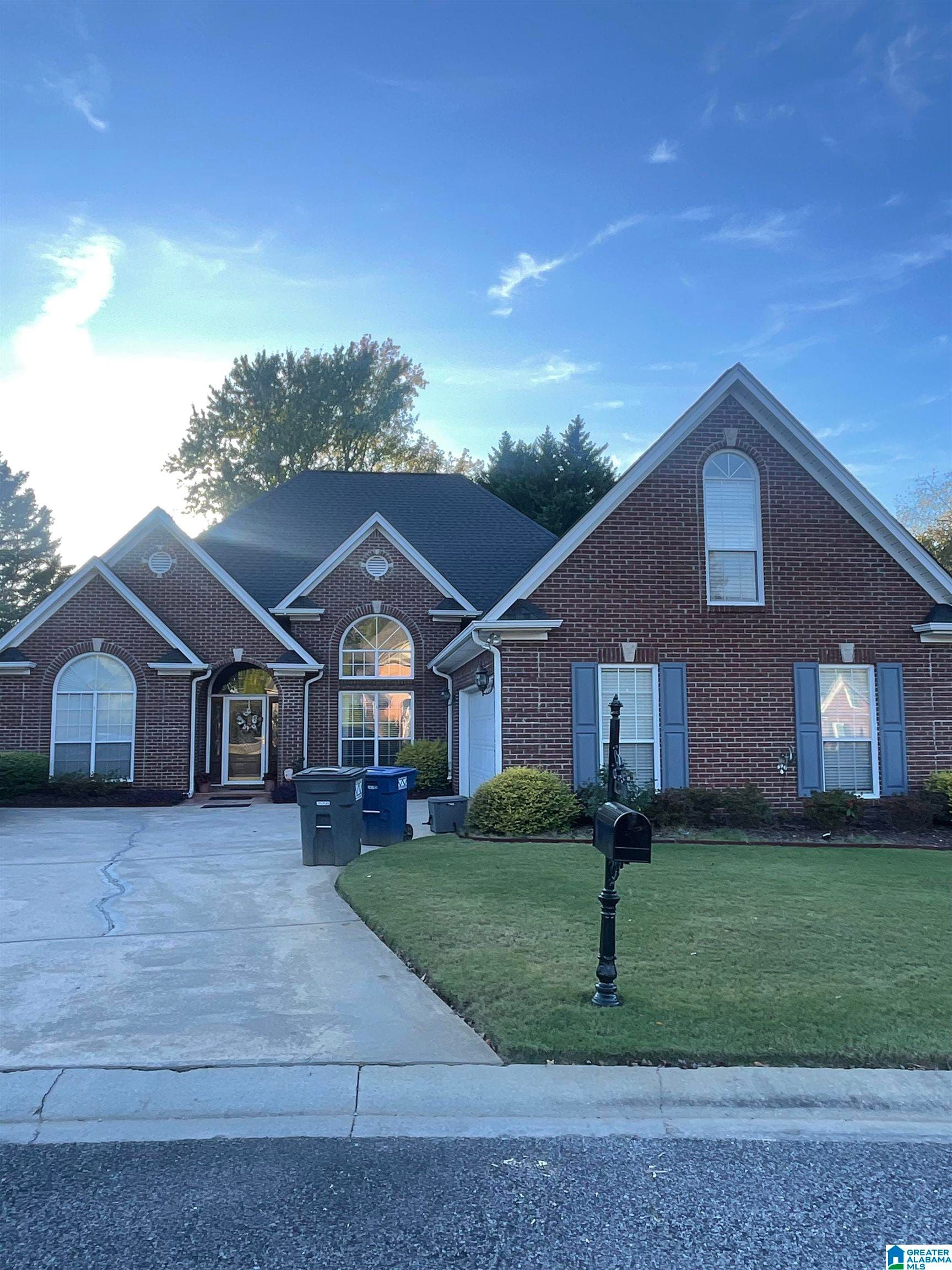 Photo Of 220 Highland Circle Trussville