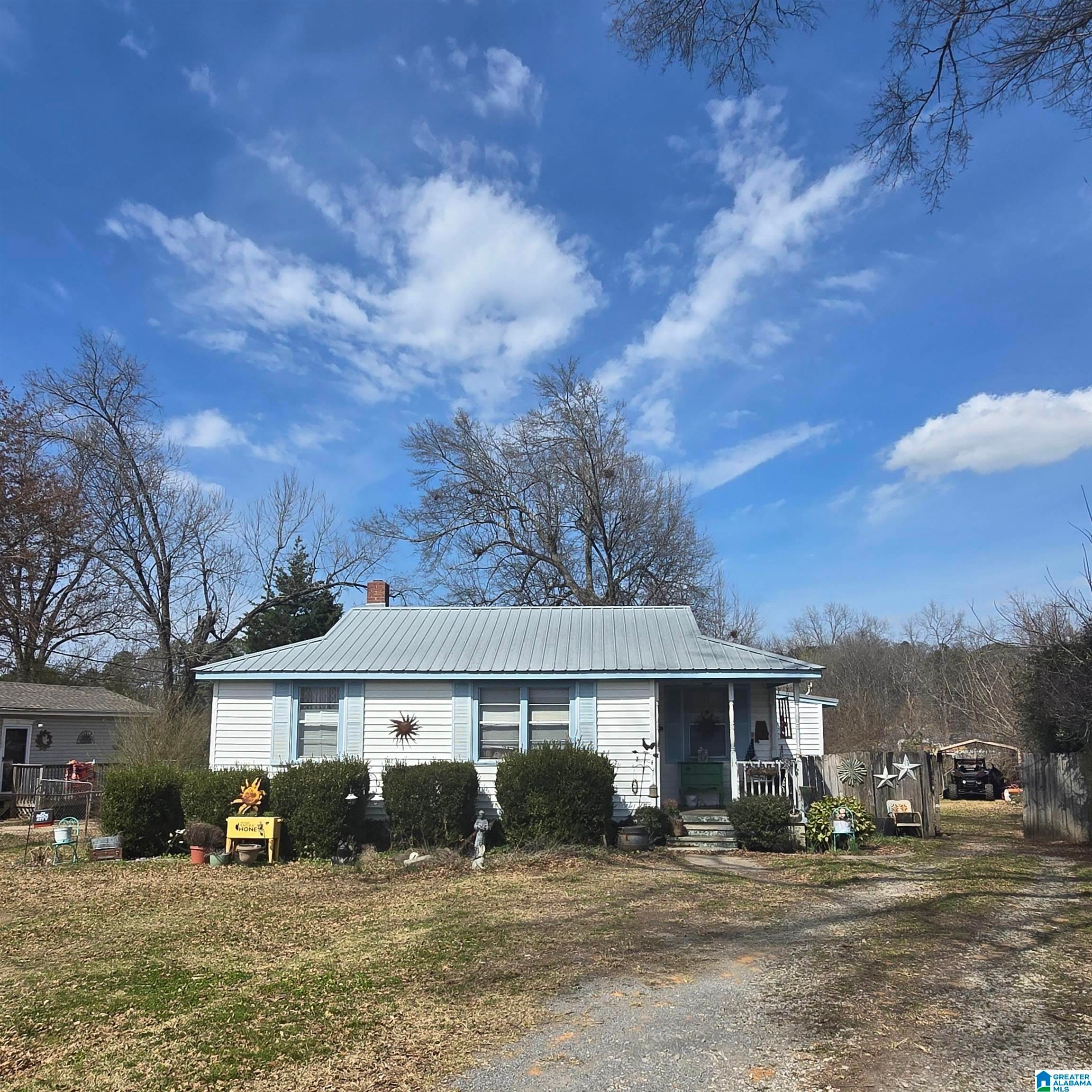 Photo of 315 HILL AVENUE HUEYTOWN