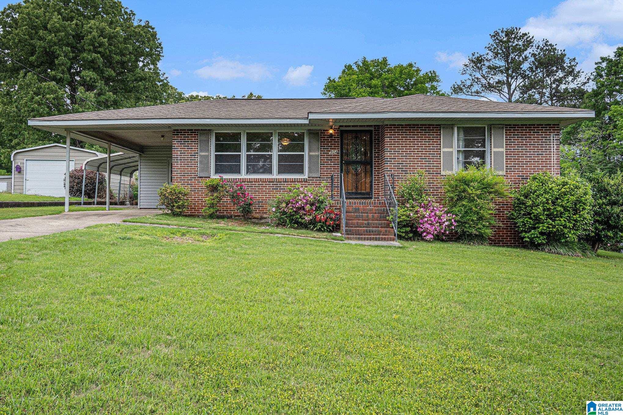 Real Estate Photo Of 904 Catalpa Lane Oxford