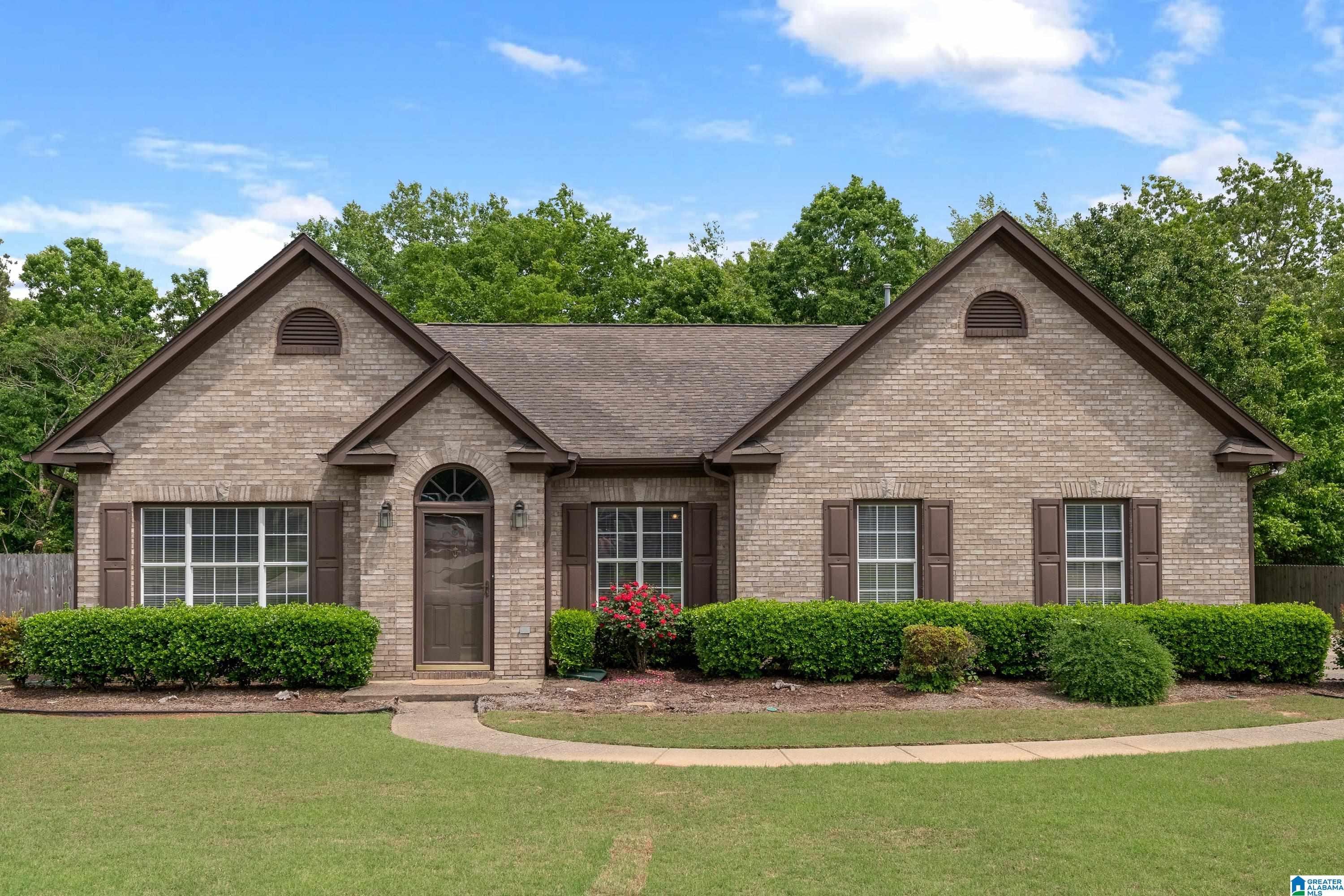 Real Estate Photo Of 3221 Barkwood Trace Trussville