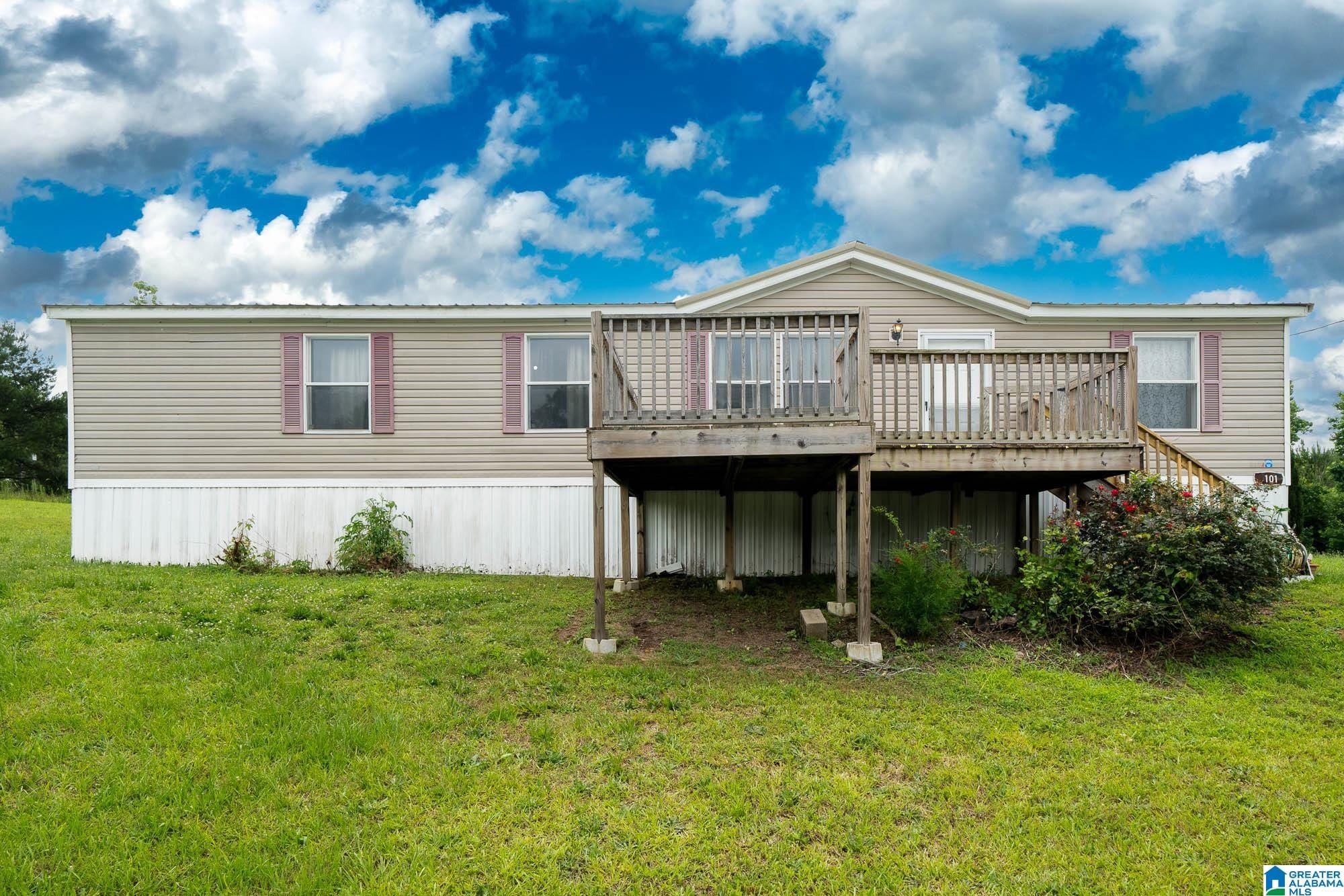 Real Estate Photo Of 1101 Old Highway 25 Columbiana