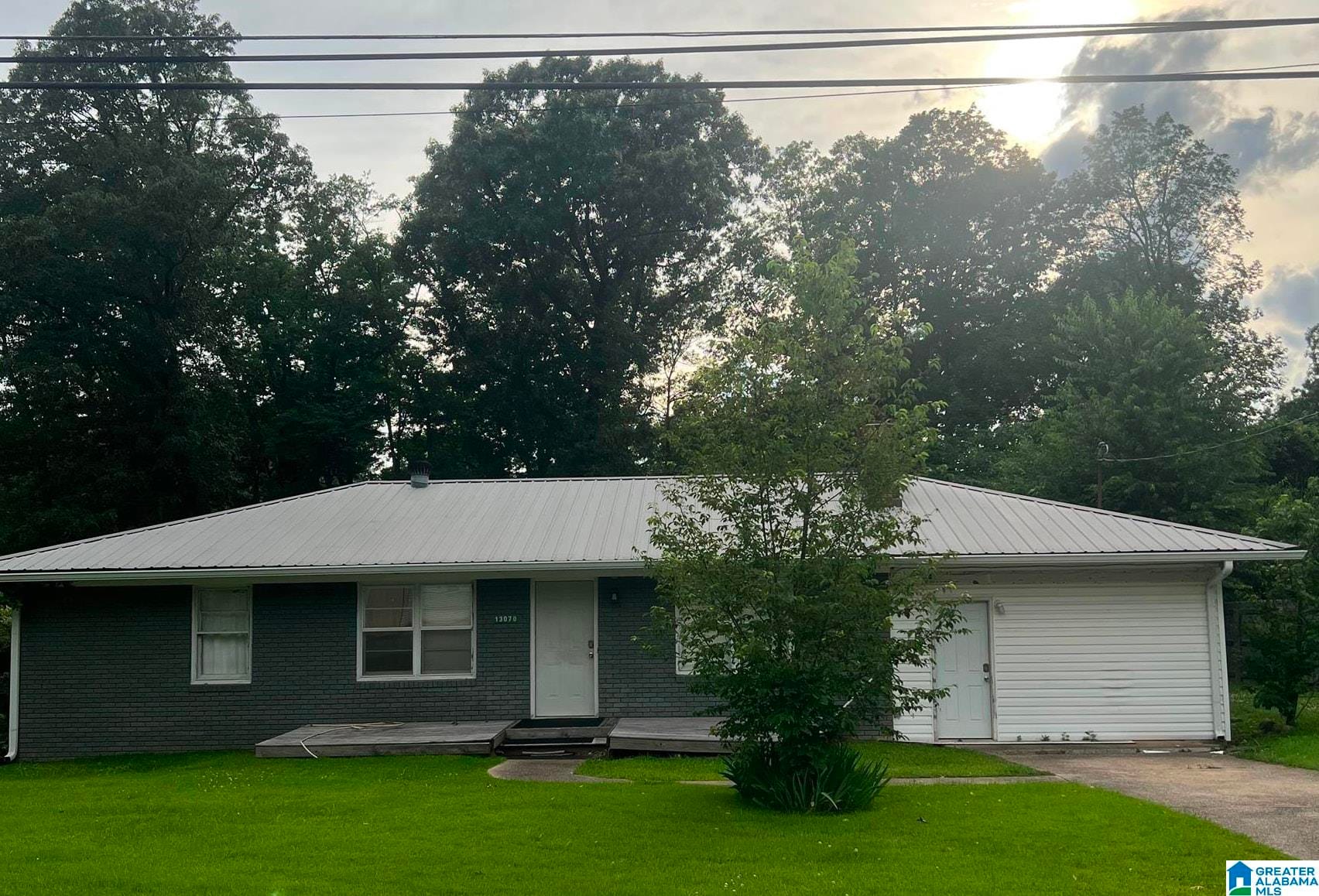 Photo Of 13070 Broadway Drive Lakeview