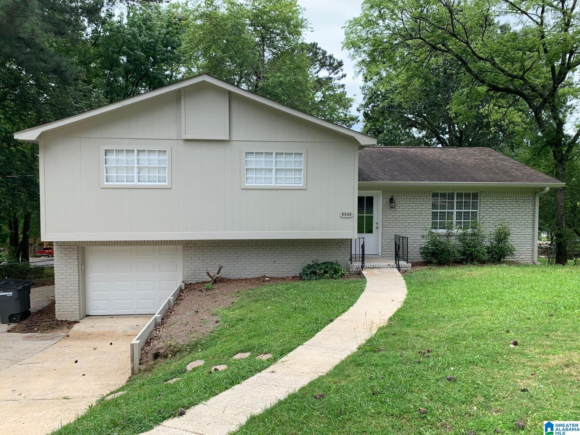 Photo Of 5245 Scenic View Drive Irondale