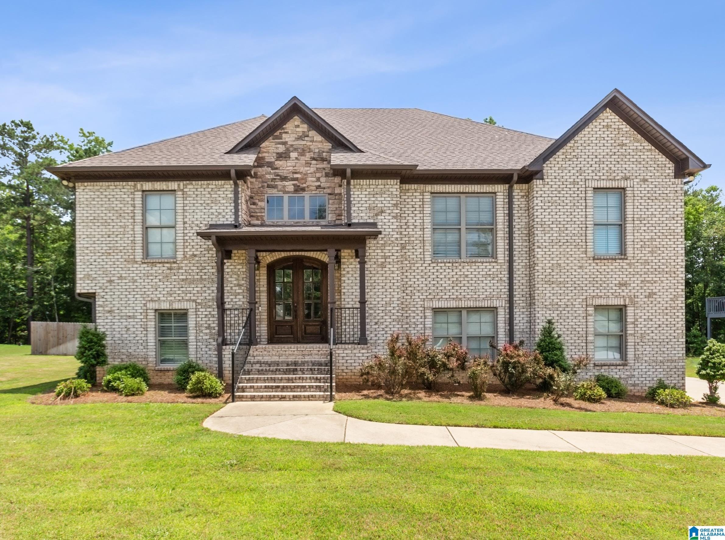 20 new + coming soon homes in Birmingham—June 13-15 9 Photo of 913 ASTER PLACE HELENA