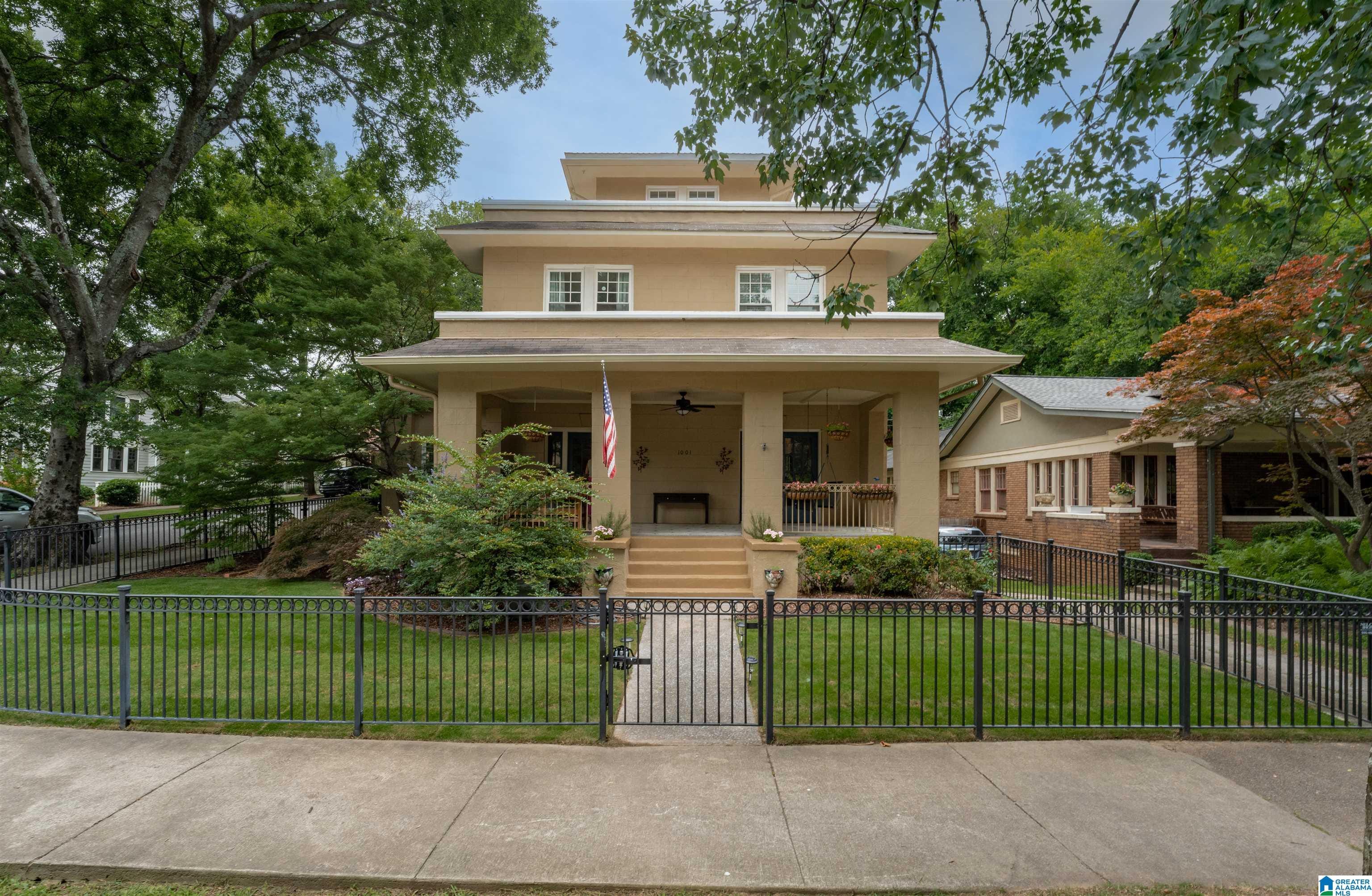 20 new + coming soon homes in Birmingham—June 13-15 5 Photo of 1001 31ST STREET BIRMINGHAM