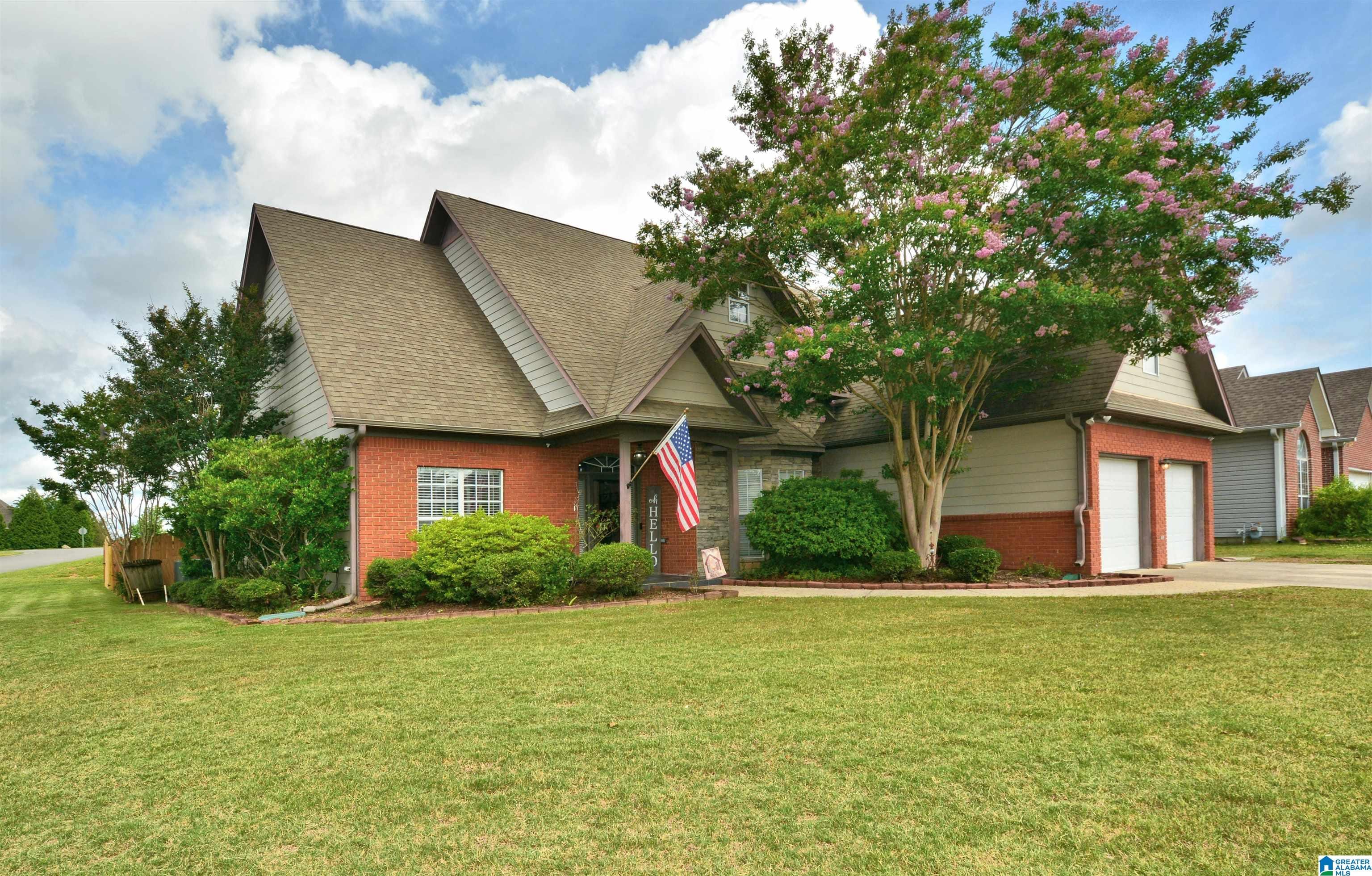 20 new + coming soon homes in Birmingham—June 13-15 17 Photo of 401 WATERFORD HIGHLANDS WAY CALERA