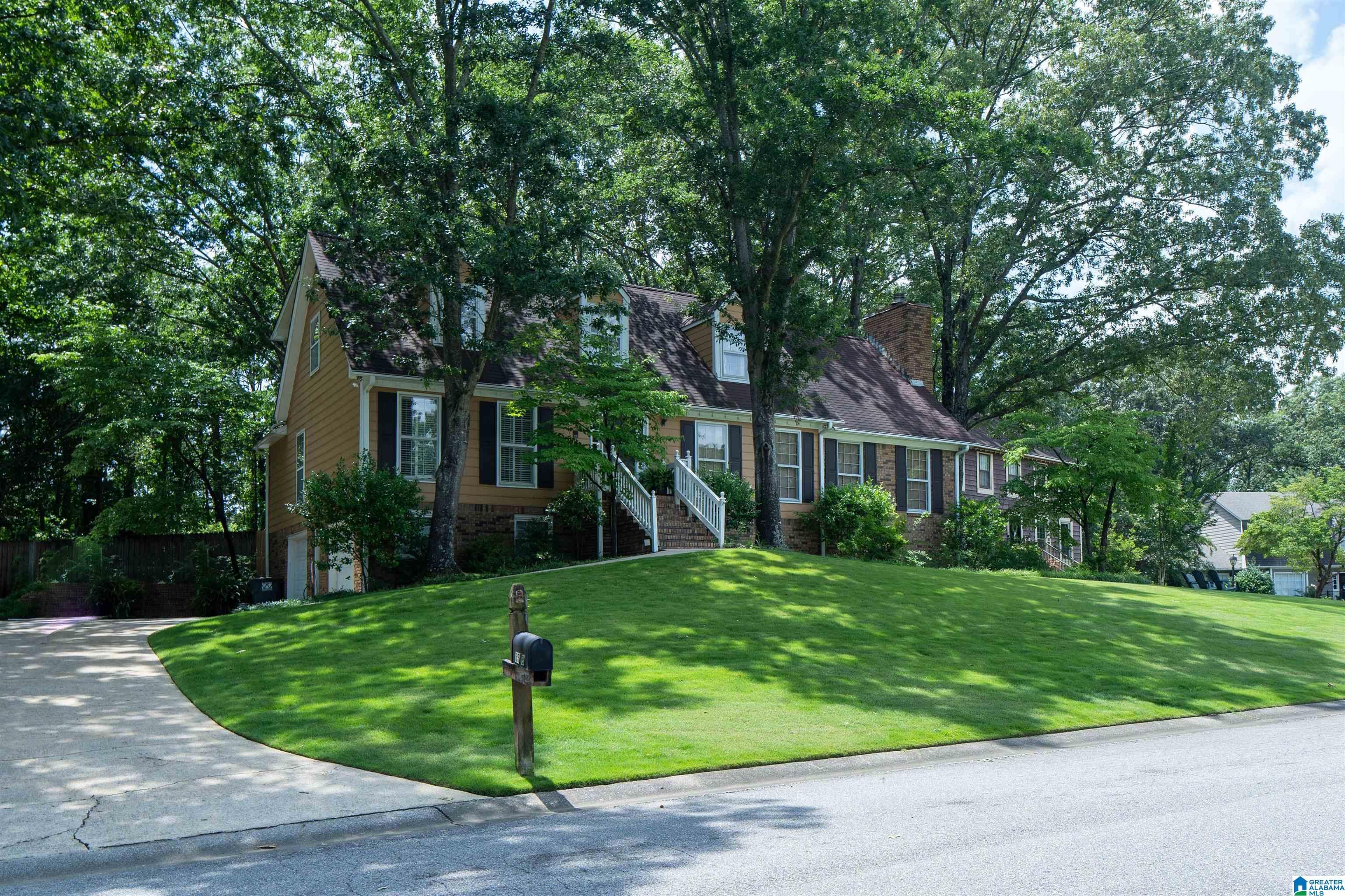 Photo of 3518 WILLIAM AND MARY ROAD HOOVER