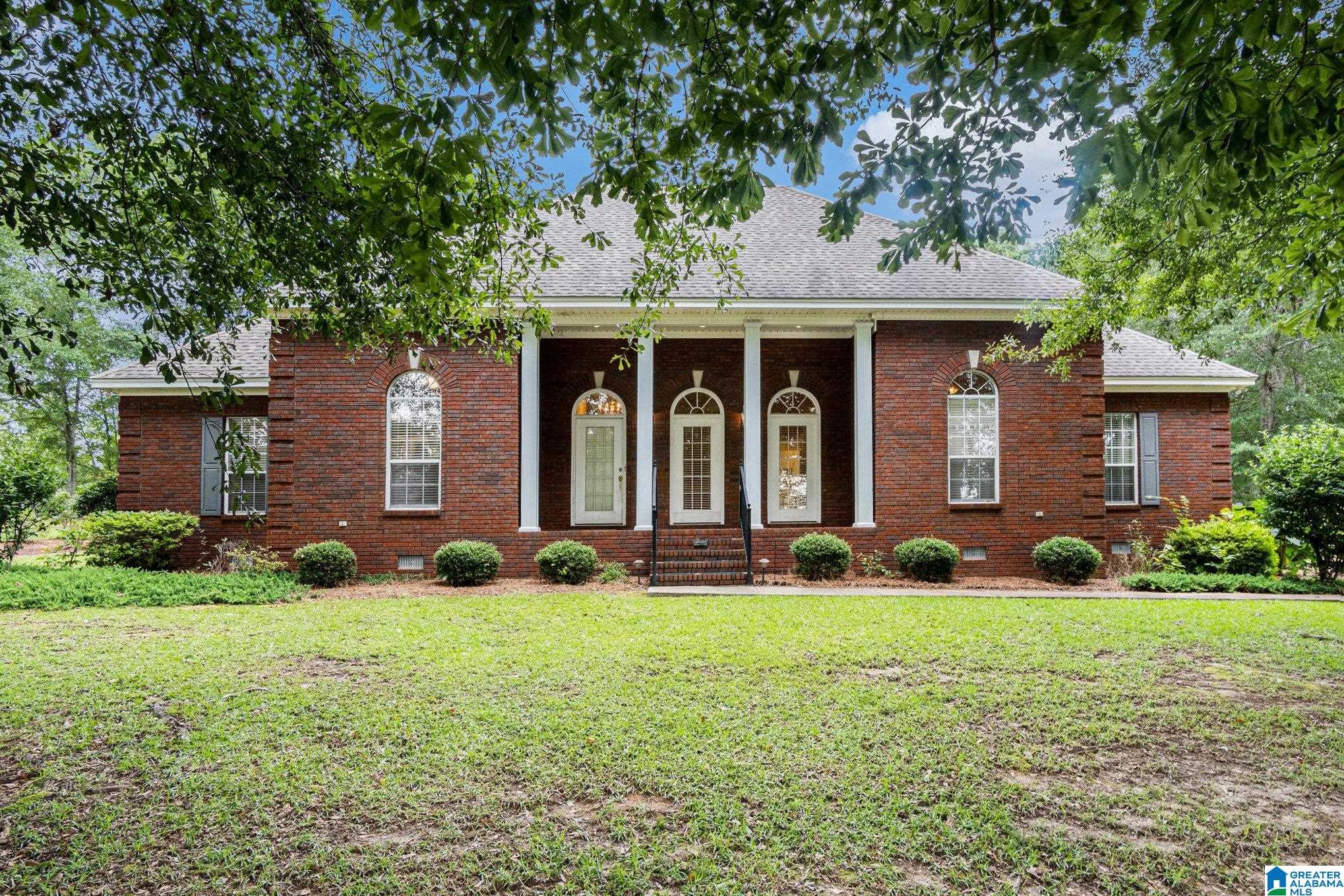 Photo of 802 GOLF DRIVE CLANTON