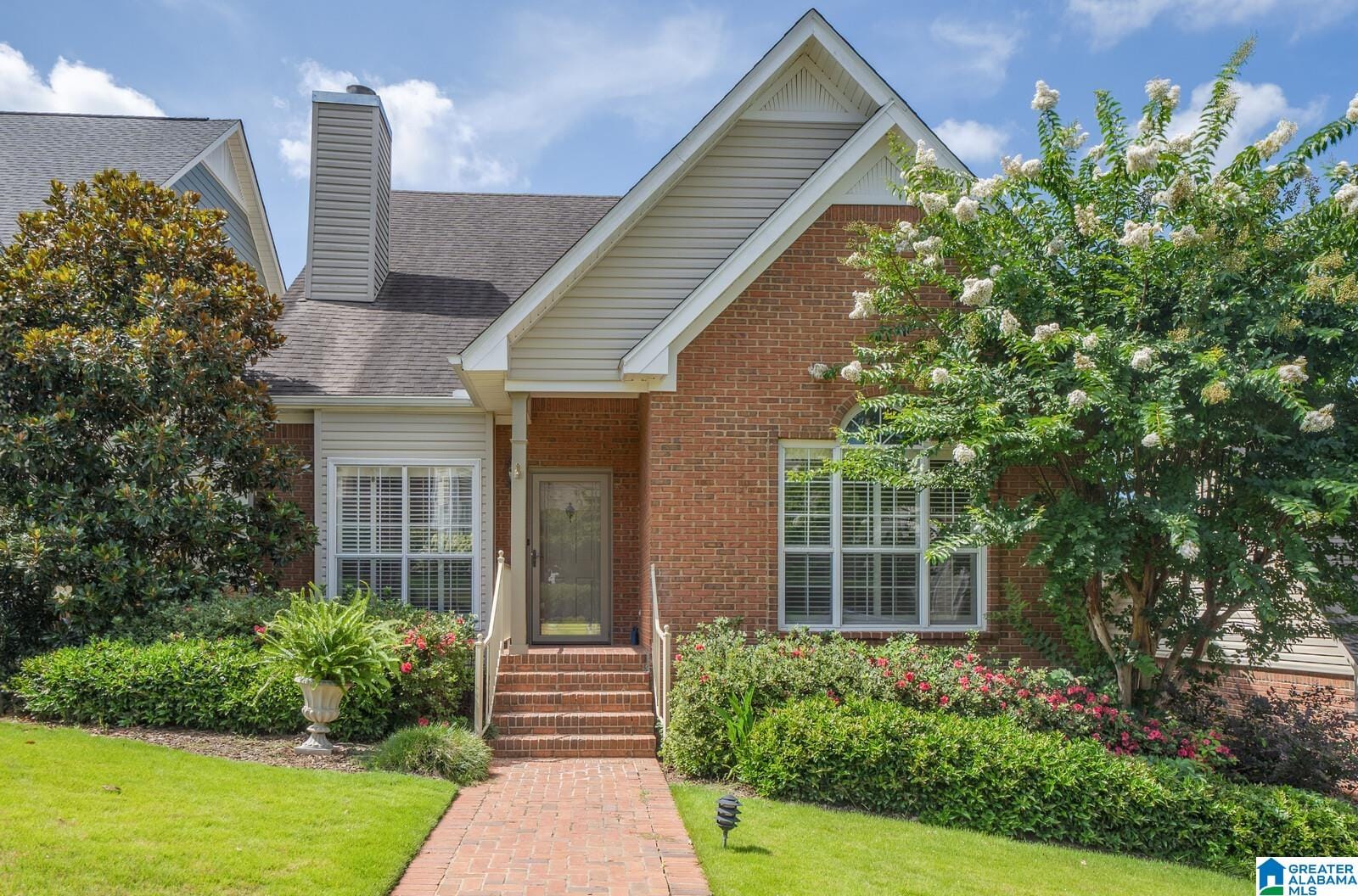 28 new + coming soon homes in Birmingham—July 18-20 4 Photo of 3121 CANTERBURY PLACE VESTAVIA HILLS
