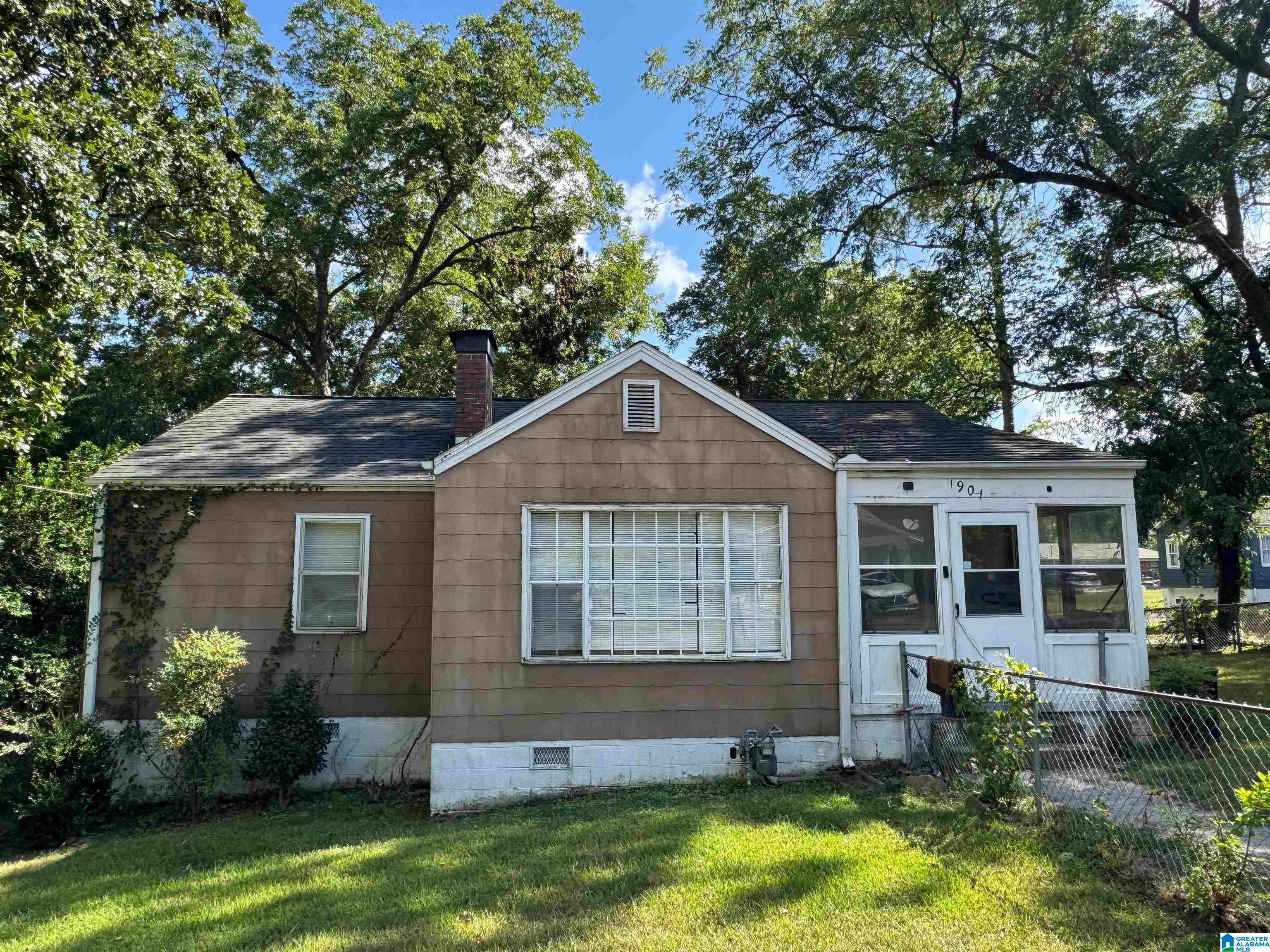 Photo of 1901 HOKE AVENUE TARRANT