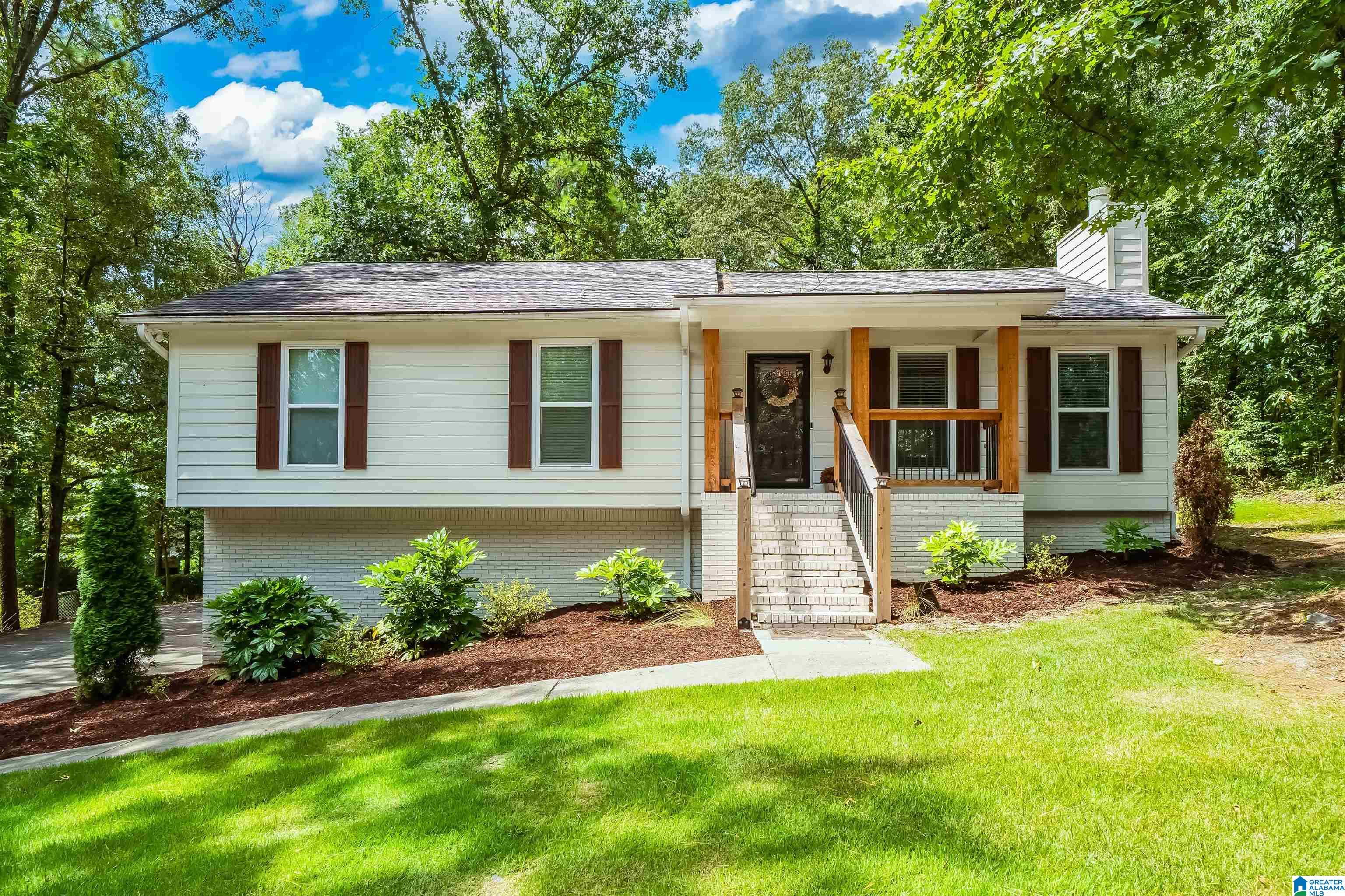 Photo of 2526 CHANDAWOOD LANE PELHAM