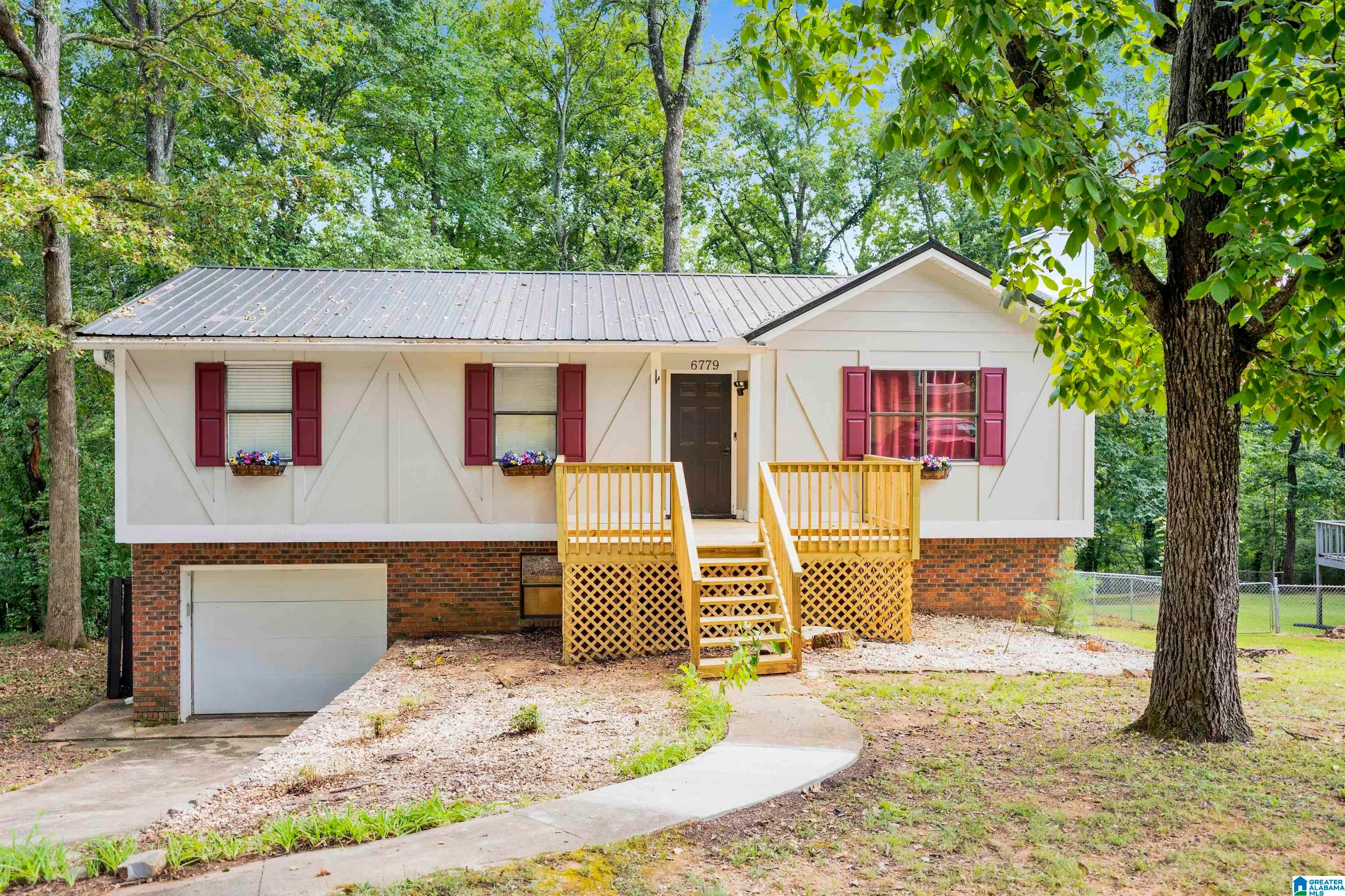 Photo of 6779 MARKHAM DRIVE TRUSSVILLE