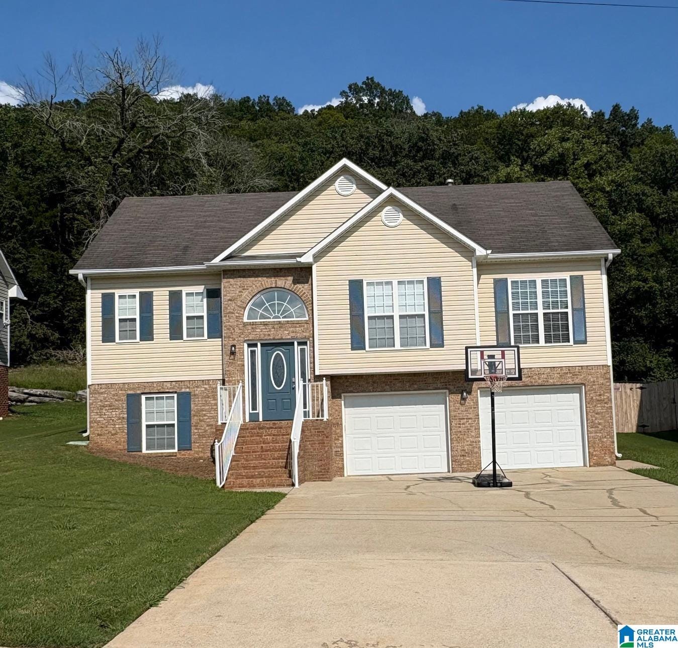 27 new + coming soon homes in Birmingham—August 29-31 26 Photo of 1792 ANNENDALE DRIVE BIRMINGHAM