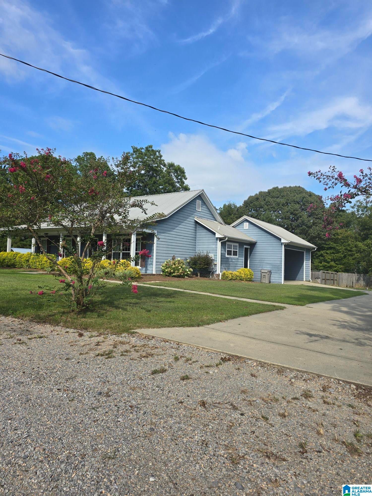 Photo of 792 OAK STREET THORSBY