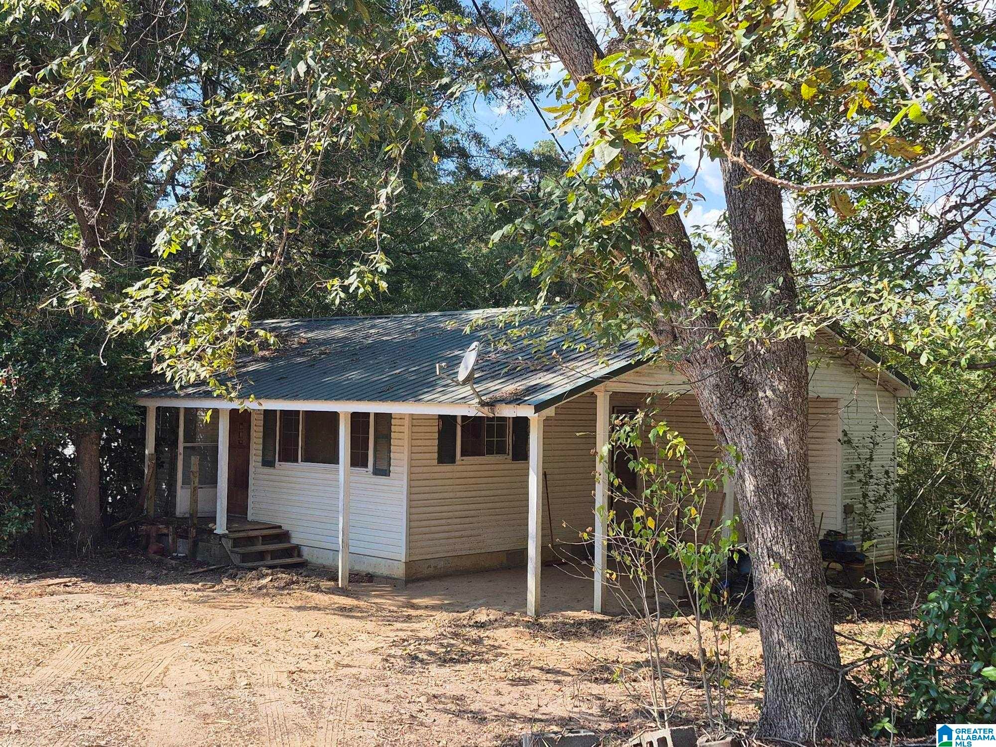 Photo Of 6121 County Road 42 Jemison