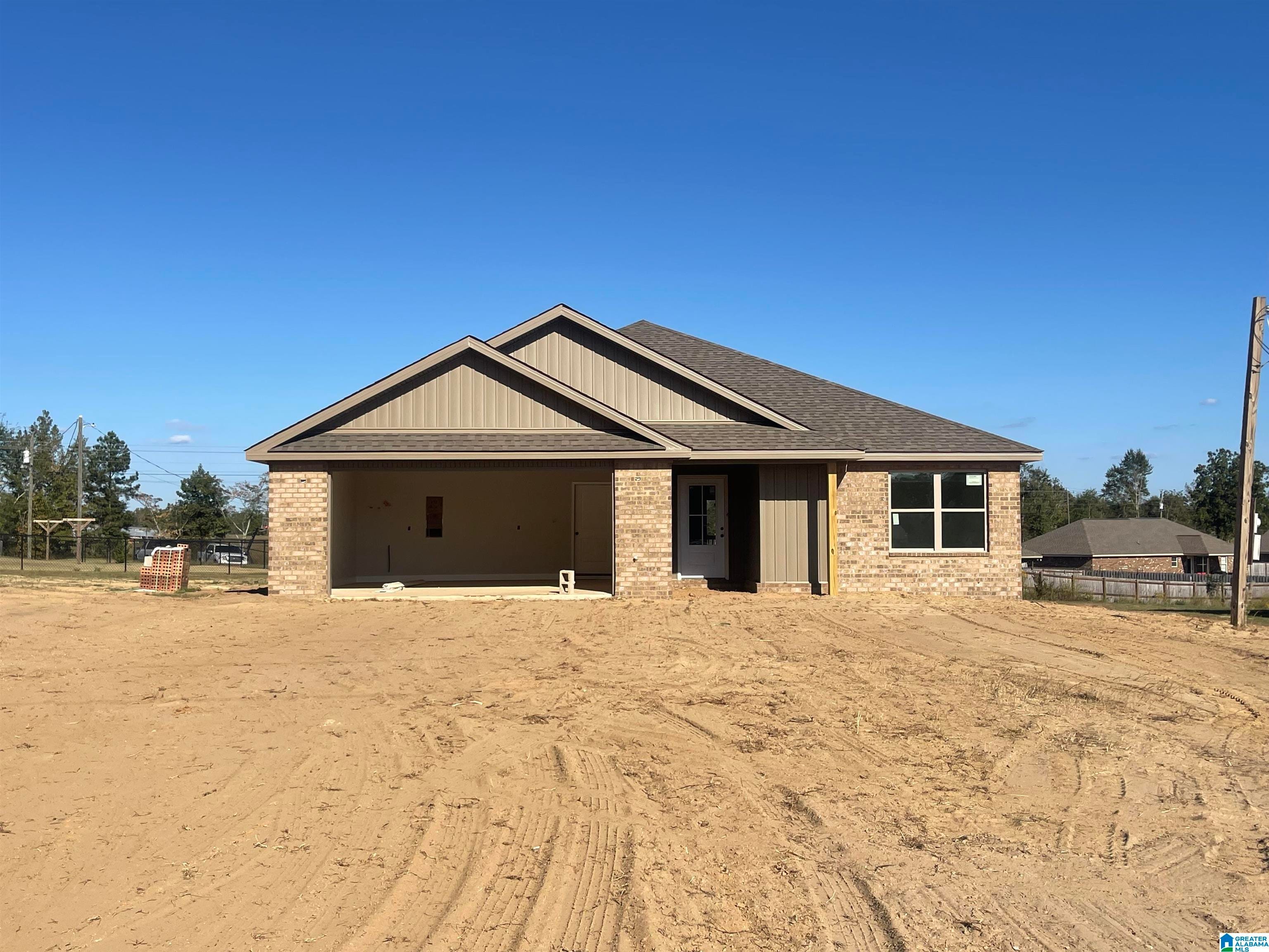 Real Estate Photo Of 988 County Road 733 Clanton