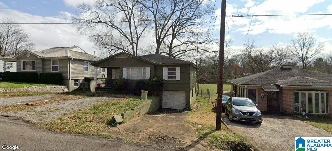Photo of 2705 BROOKHAVEN AVENUE BIRMINGHAM