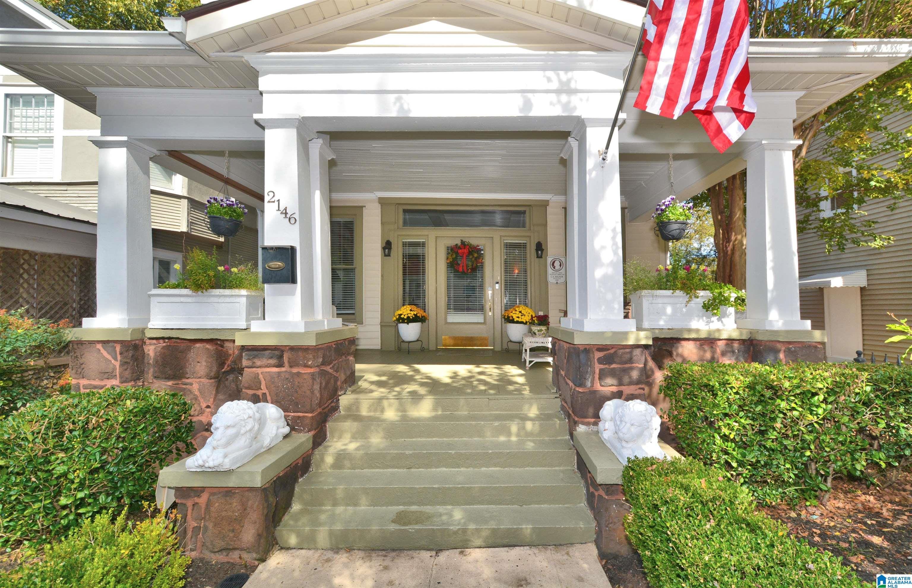 26 new home listings in Birmingham you won't want to miss—Oct. 31-Nov. 2 16 Photo of 2146 15TH AVENUE BIRMINGHAM