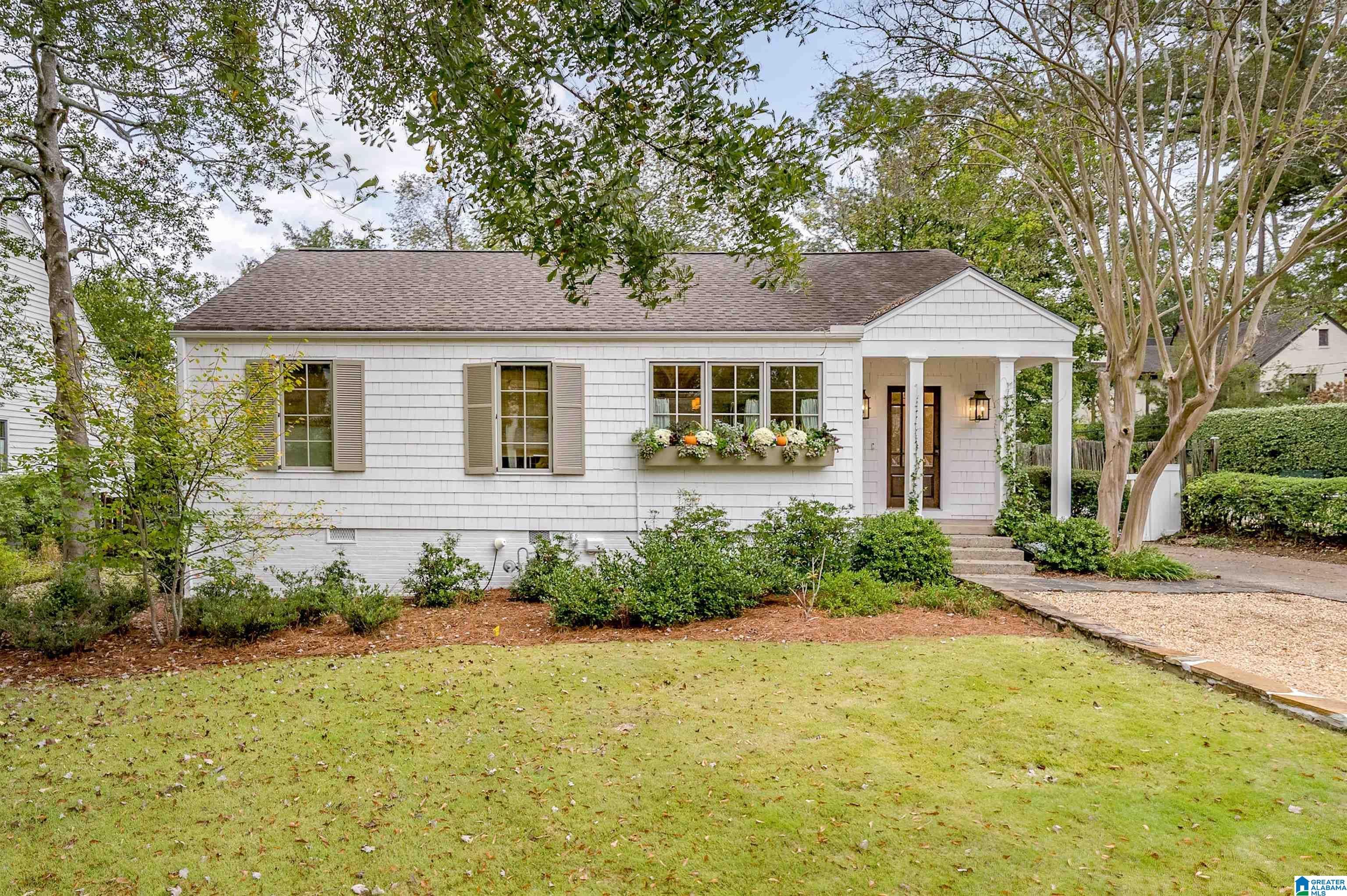 26 new home listings in Birmingham you won't want to miss—Oct. 31-Nov. 2 2 Photo of 37 NORMAN DRIVE MOUNTAIN BROOK