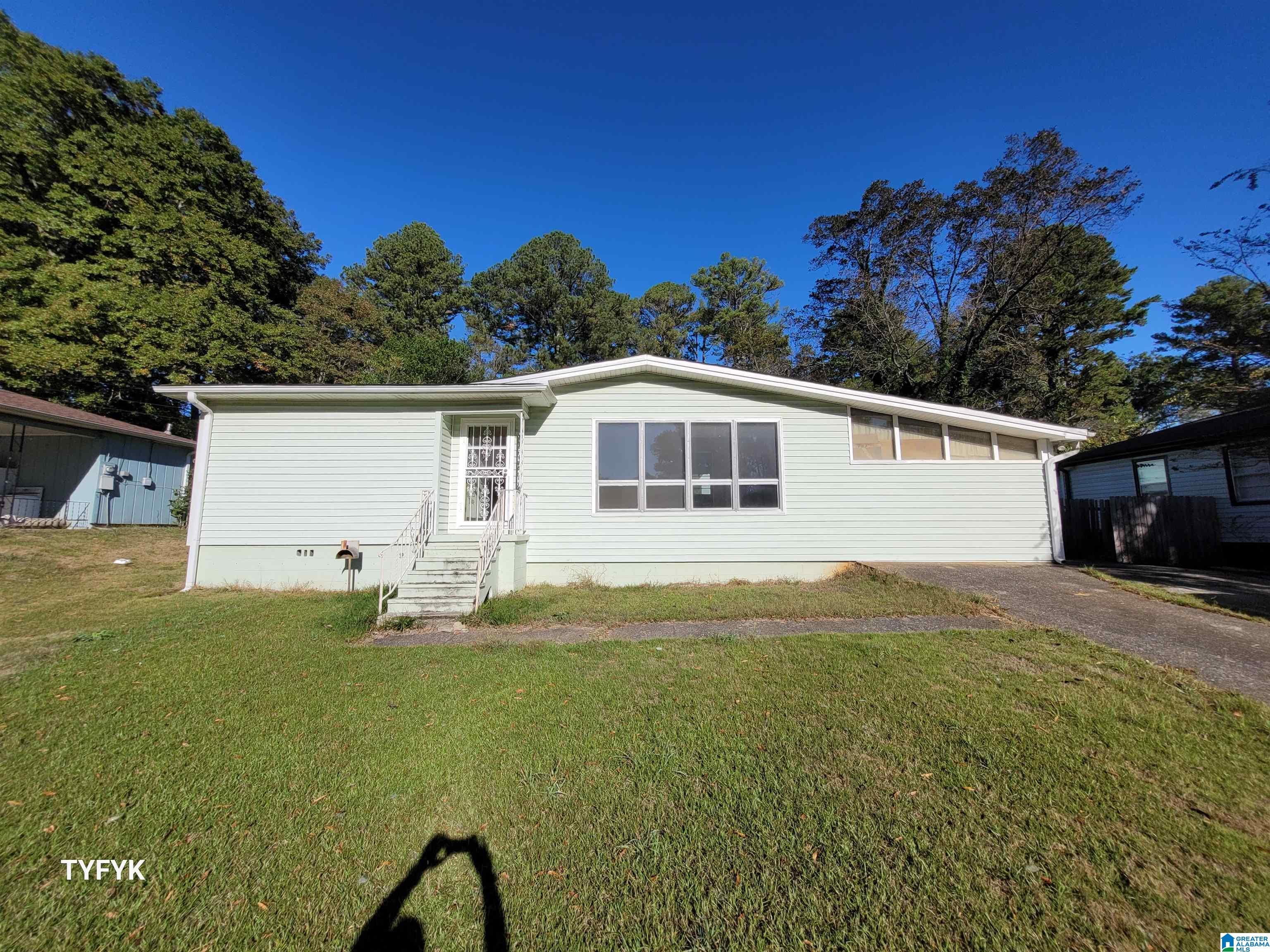 26 new home listings in Birmingham you won't want to miss—Oct. 31-Nov. 2 33 Photo of 536 CAMELLIA ROAD BIRMINGHAM