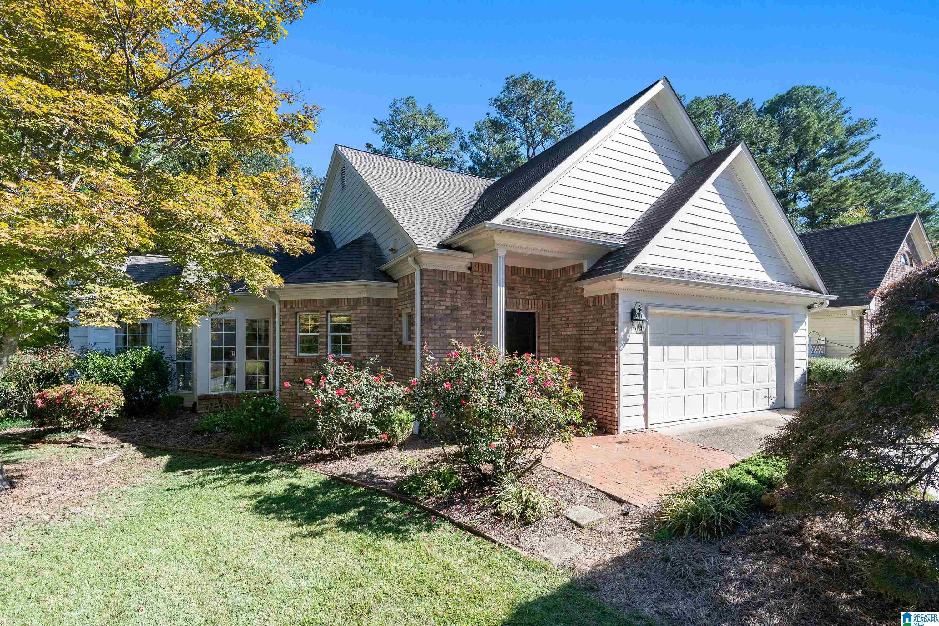 24 Birmingham-area homes on the market now—Nov. 7-9 13 Photo of 3900 KNOLLWOOD TRACE VESTAVIA HILLS