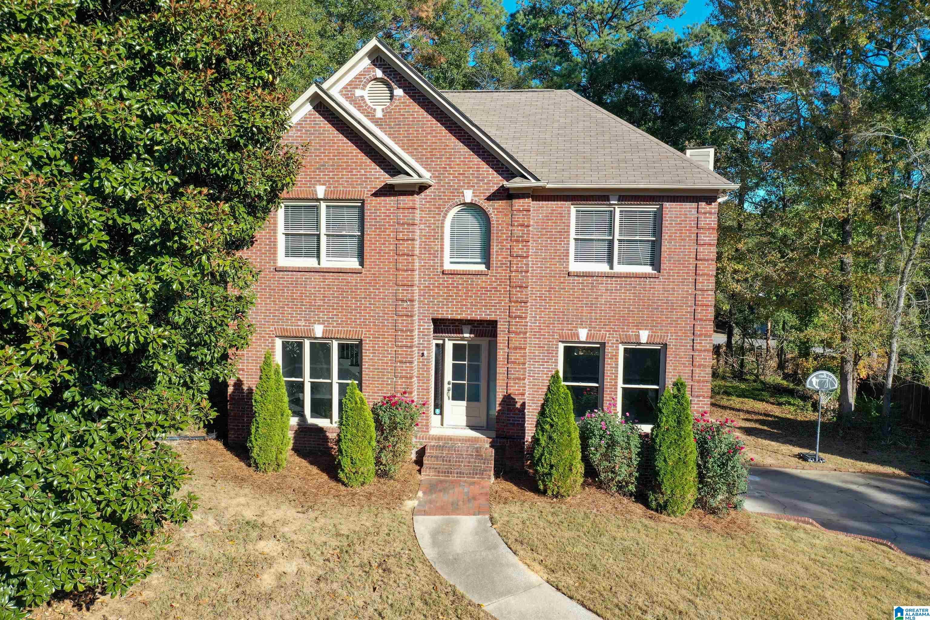 24 Birmingham homes on the market now—Nov. 14-16 13 Photo of 92 SWEET GUM LANE CHELSEA