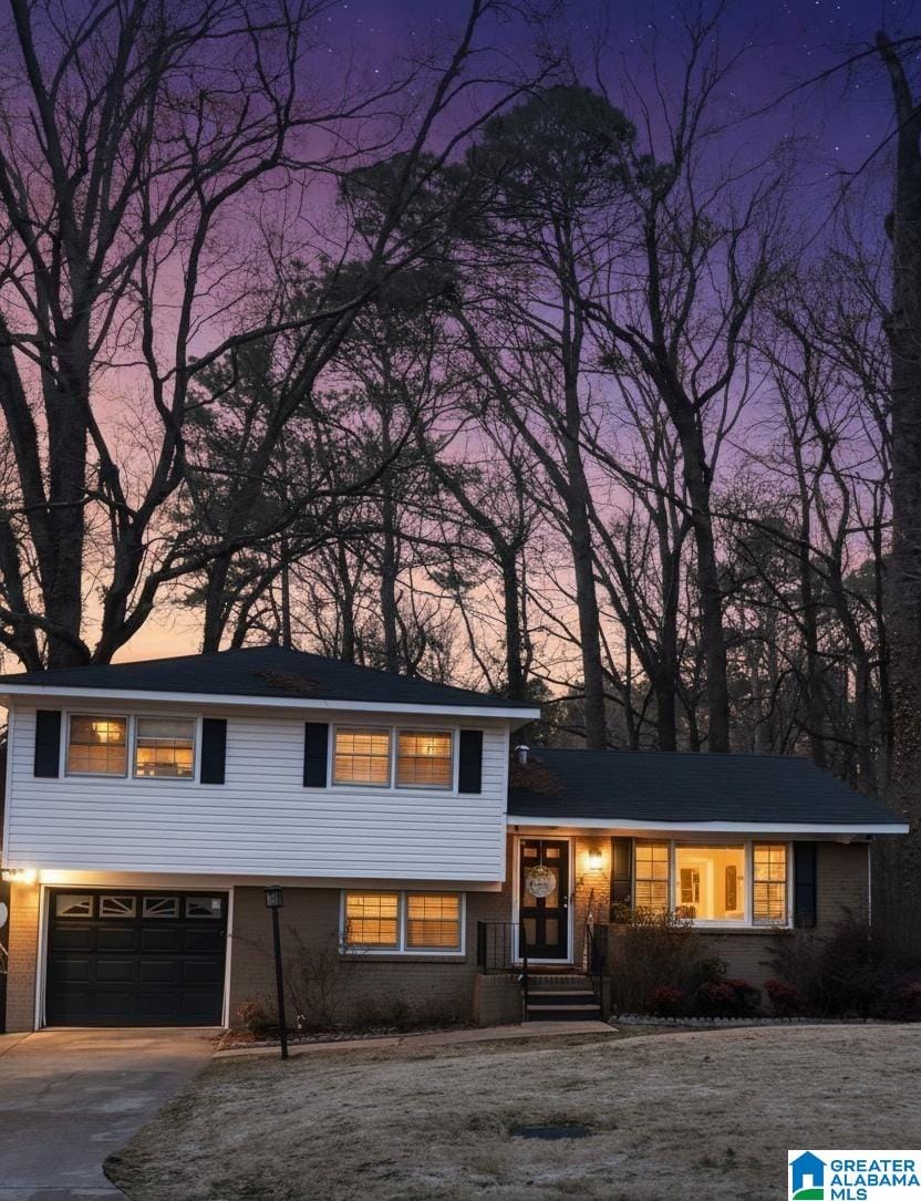 Photo of 523 ARGONNE DRIVE CENTER POINT