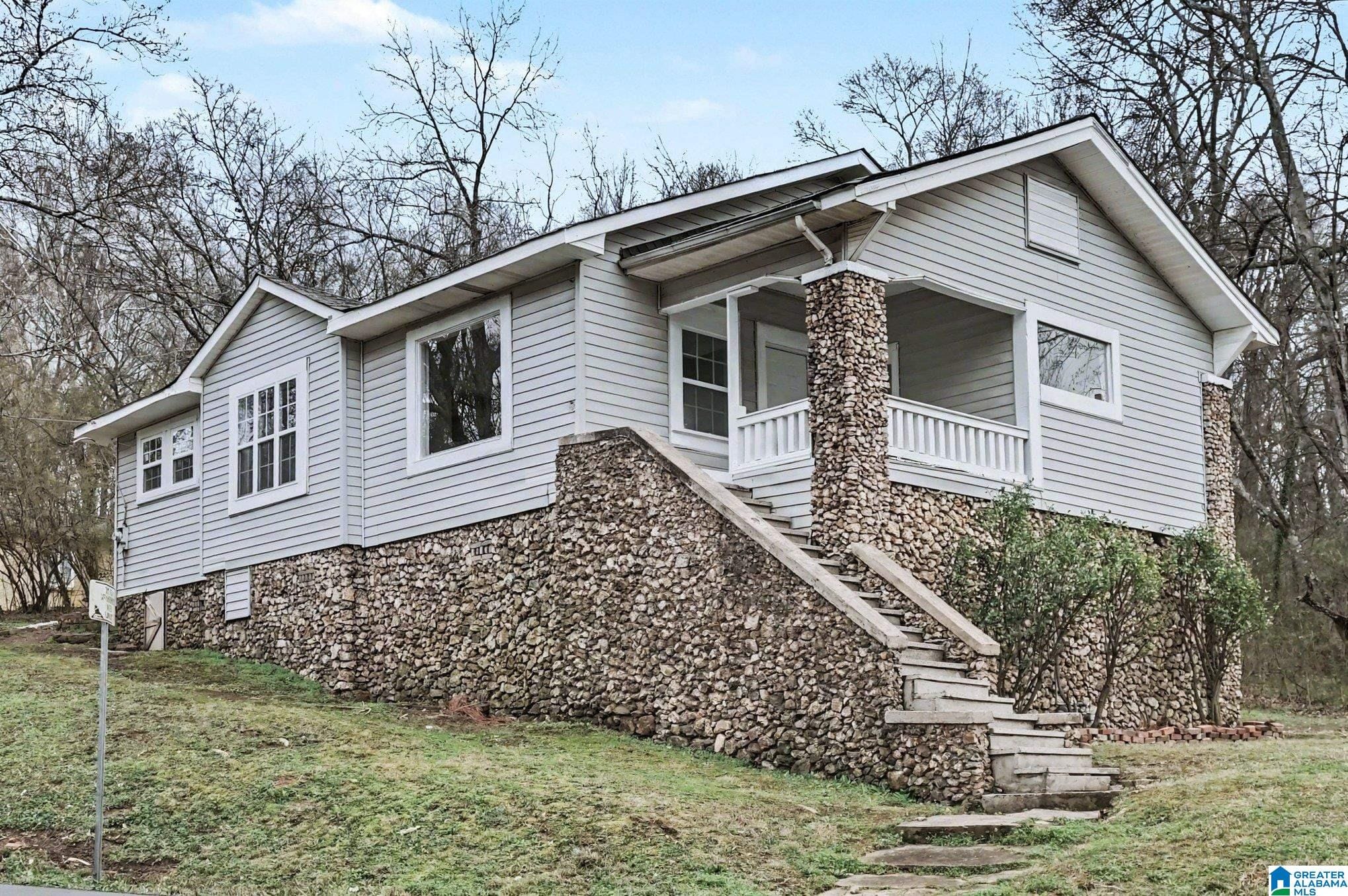 Photo Of 1201 15Th Street Midfield