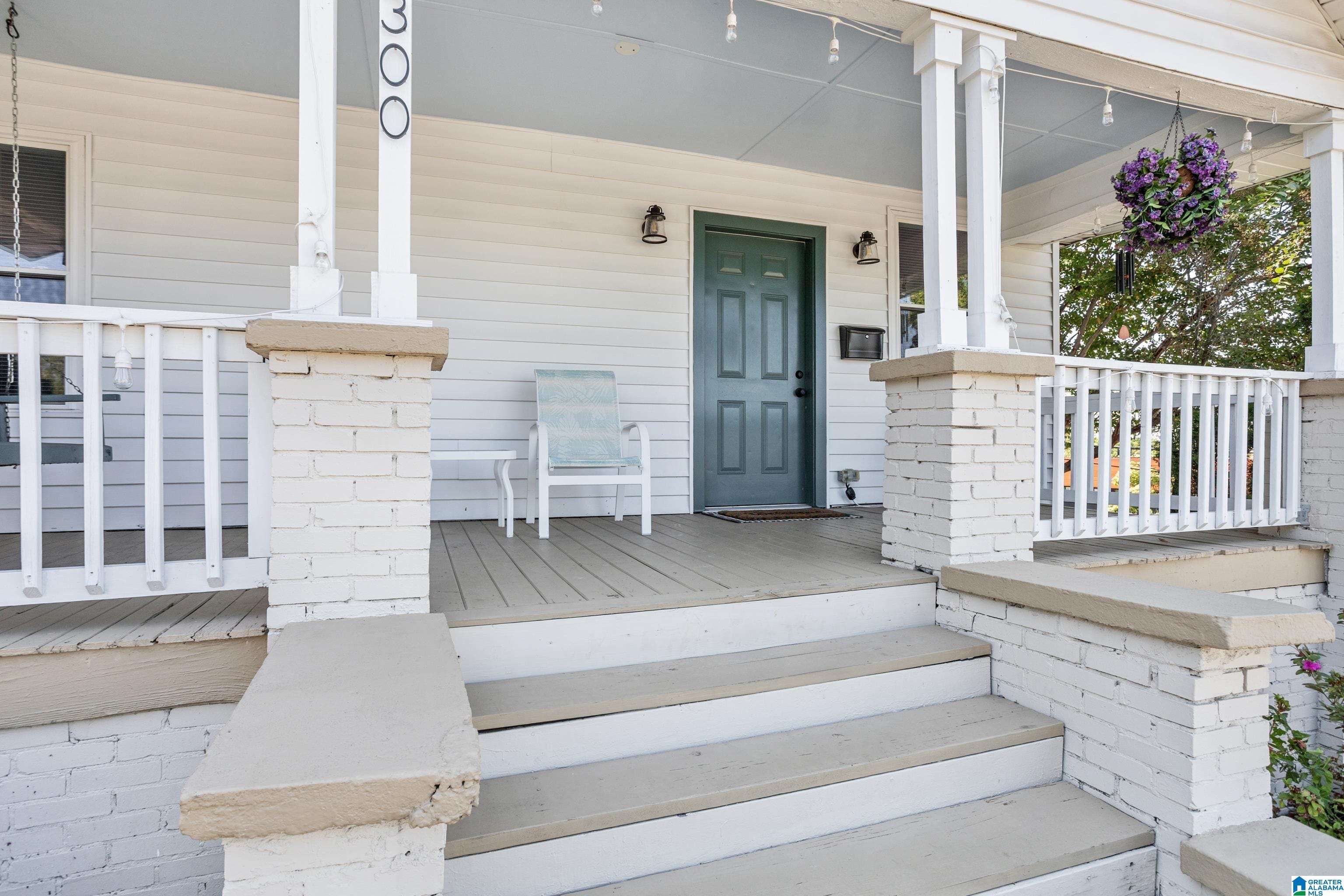 Photo of 300 39TH STREET BIRMINGHAM