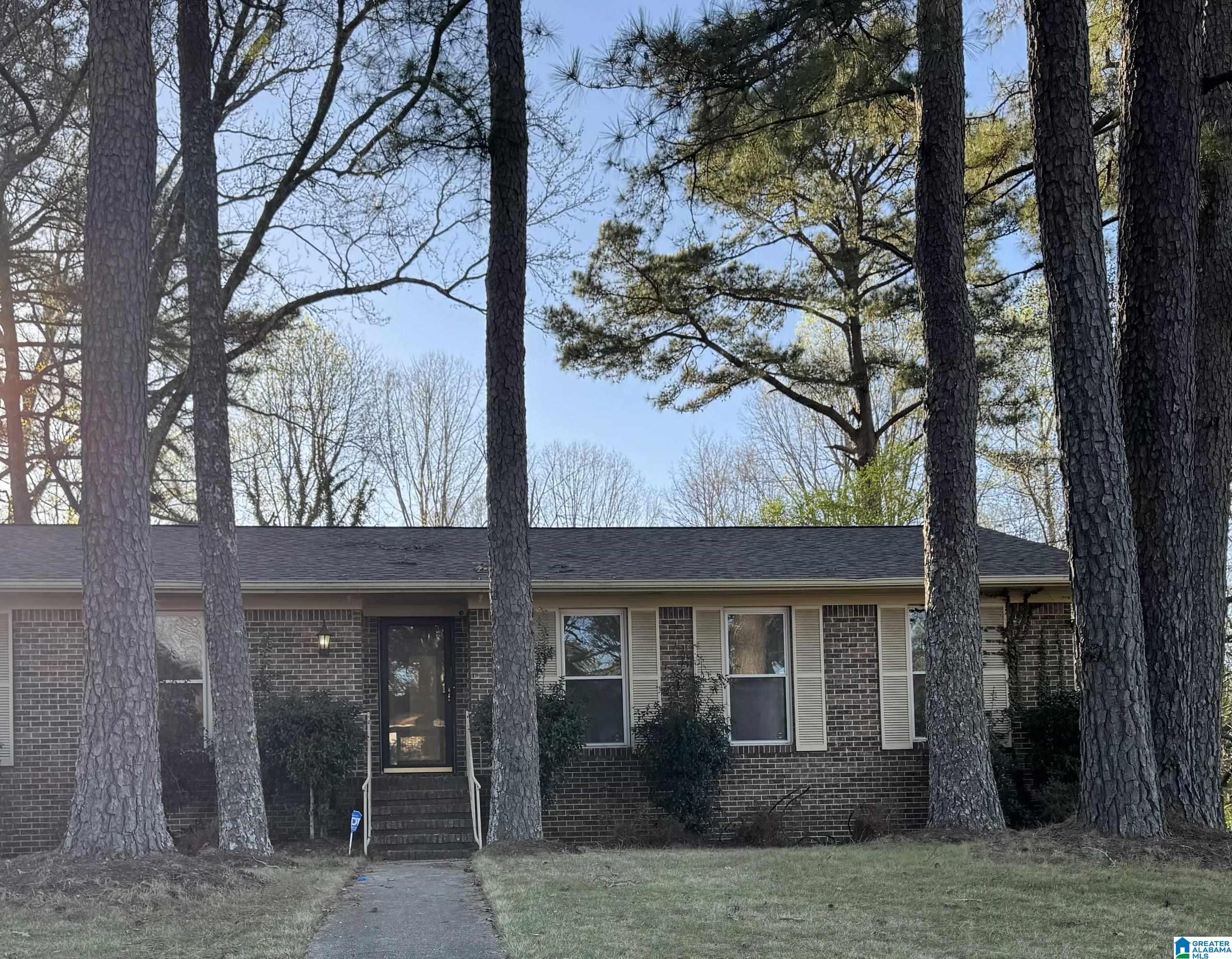 Photo of 410 HOLLY DRIVE ADAMSVILLE