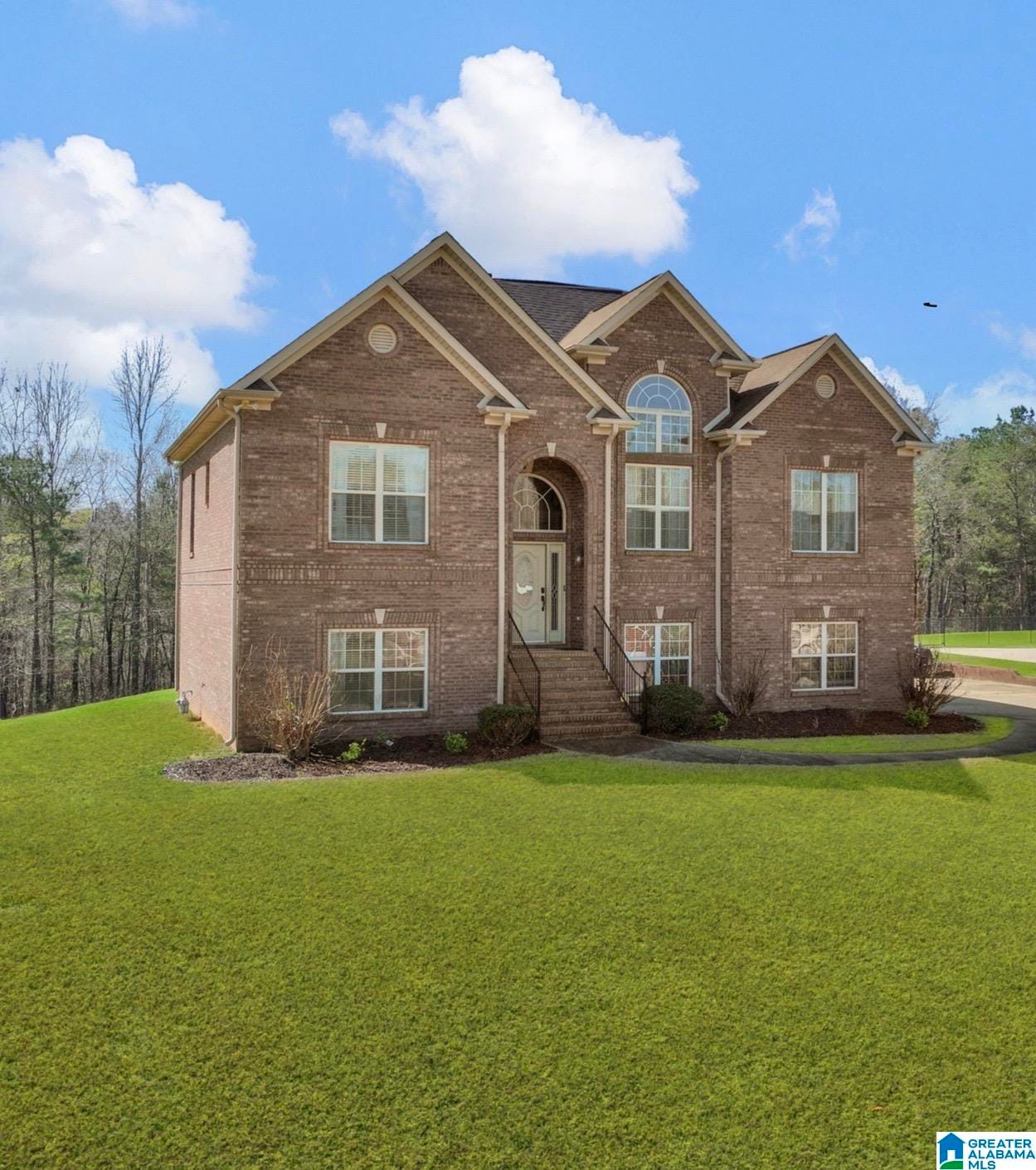 24 Birmingham homes on the market now—March 20-22 12 Photo of 7358 CREEK TRACE BOULEVARD BESSEMER