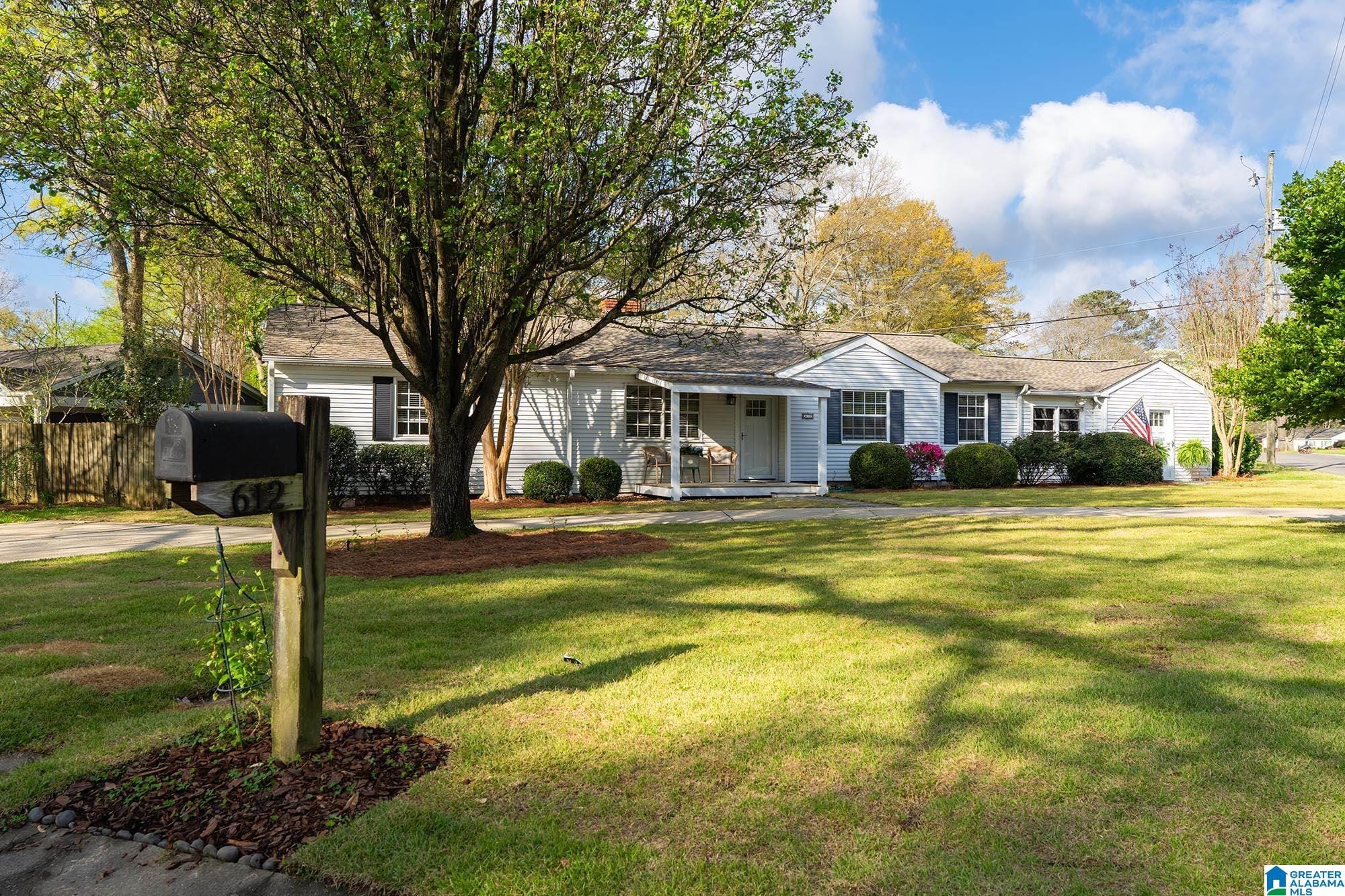 Photo of 612 STRATHMORE ROAD BIRMINGHAM