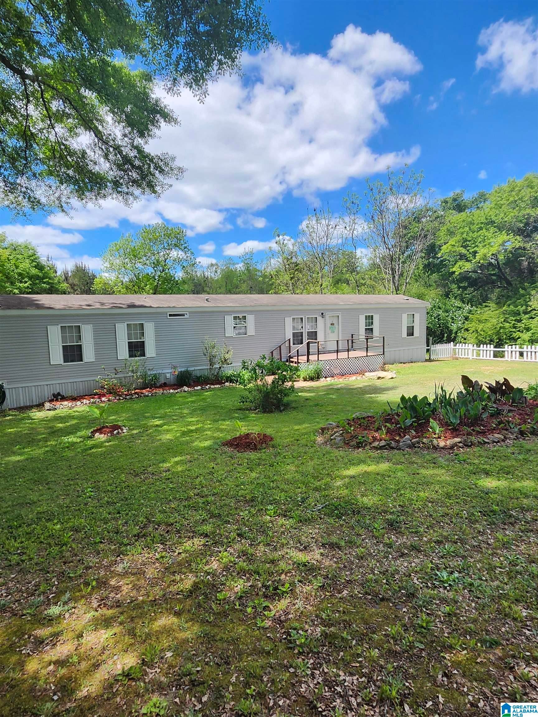 Photo of 183 COUNTY ROAD 451 CLANTON