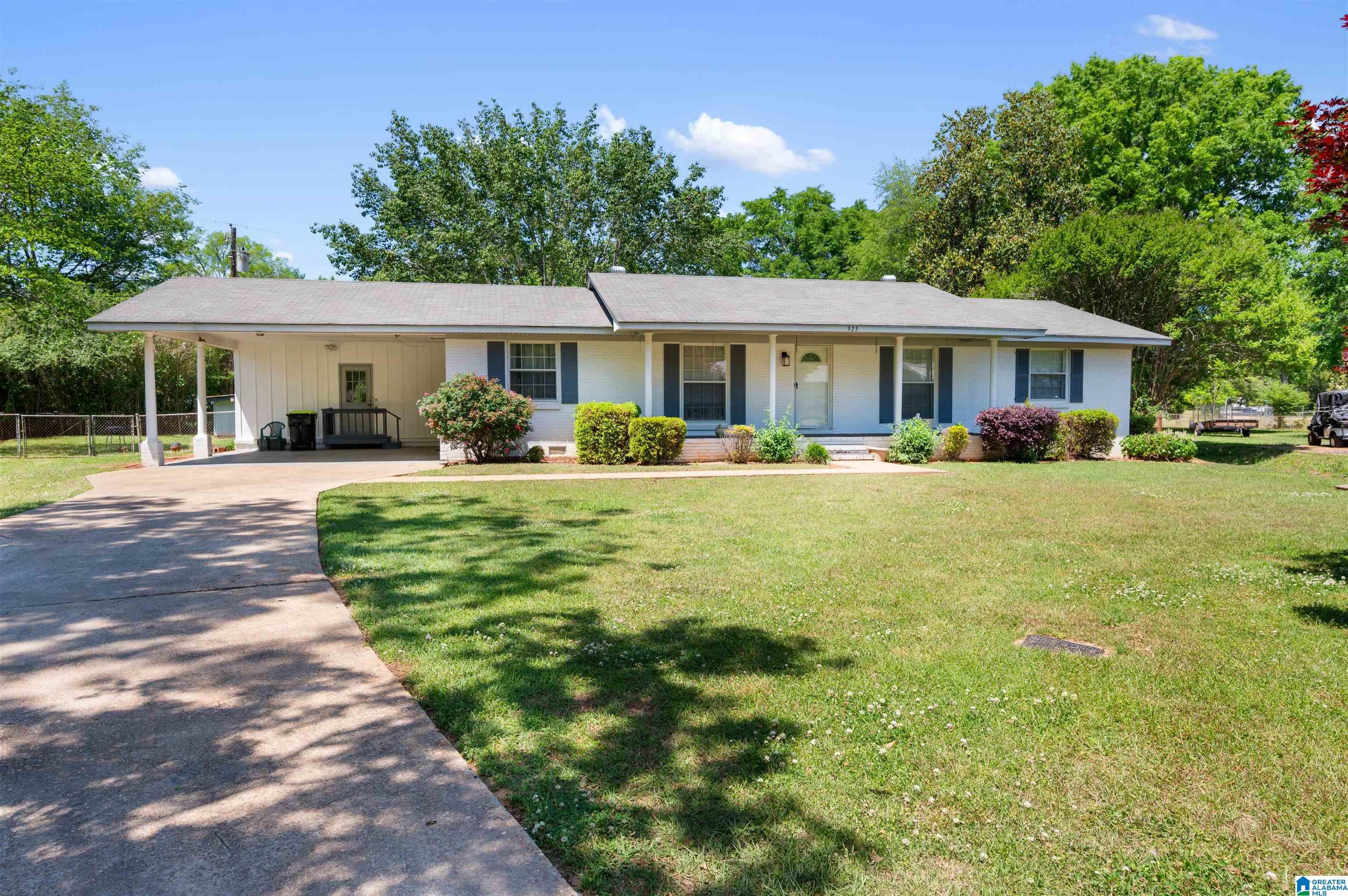 Photo of 923 HERITAGE DRIVE SYLACAUGA