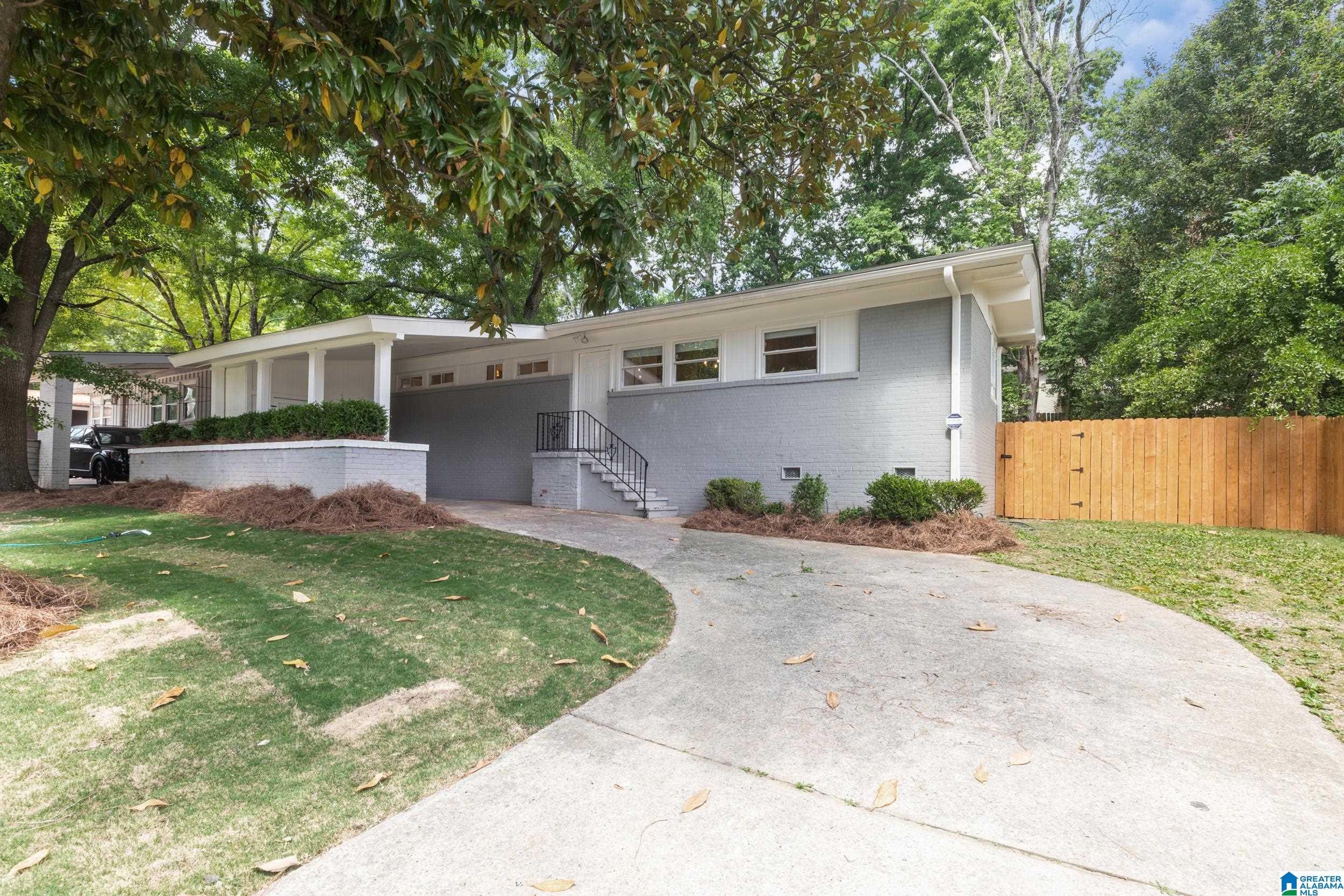 Photo of 1036 MONTCLAIR ROAD BIRMINGHAM