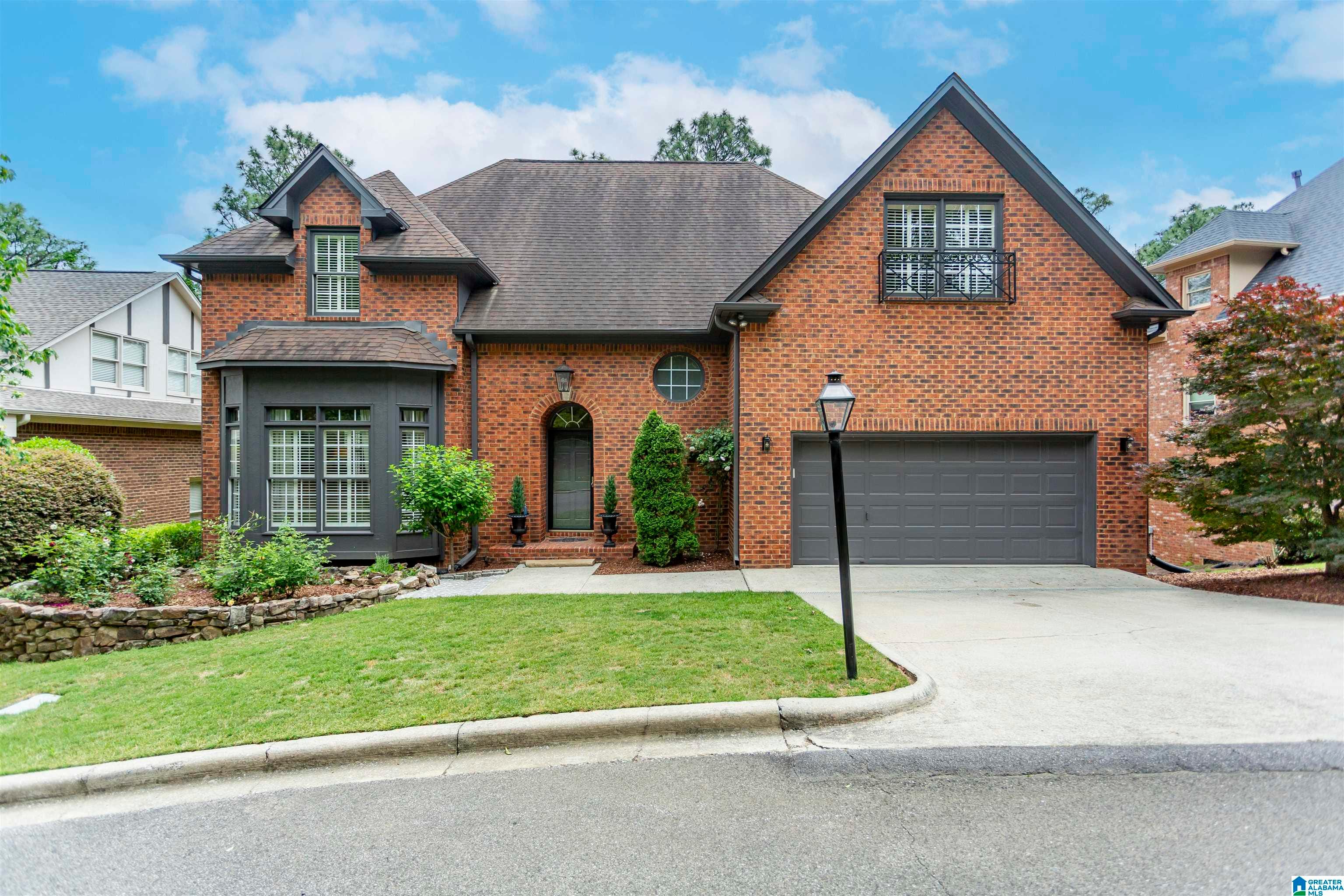 Photo of 2621 RIVER TRACE COURT VESTAVIA HILLS