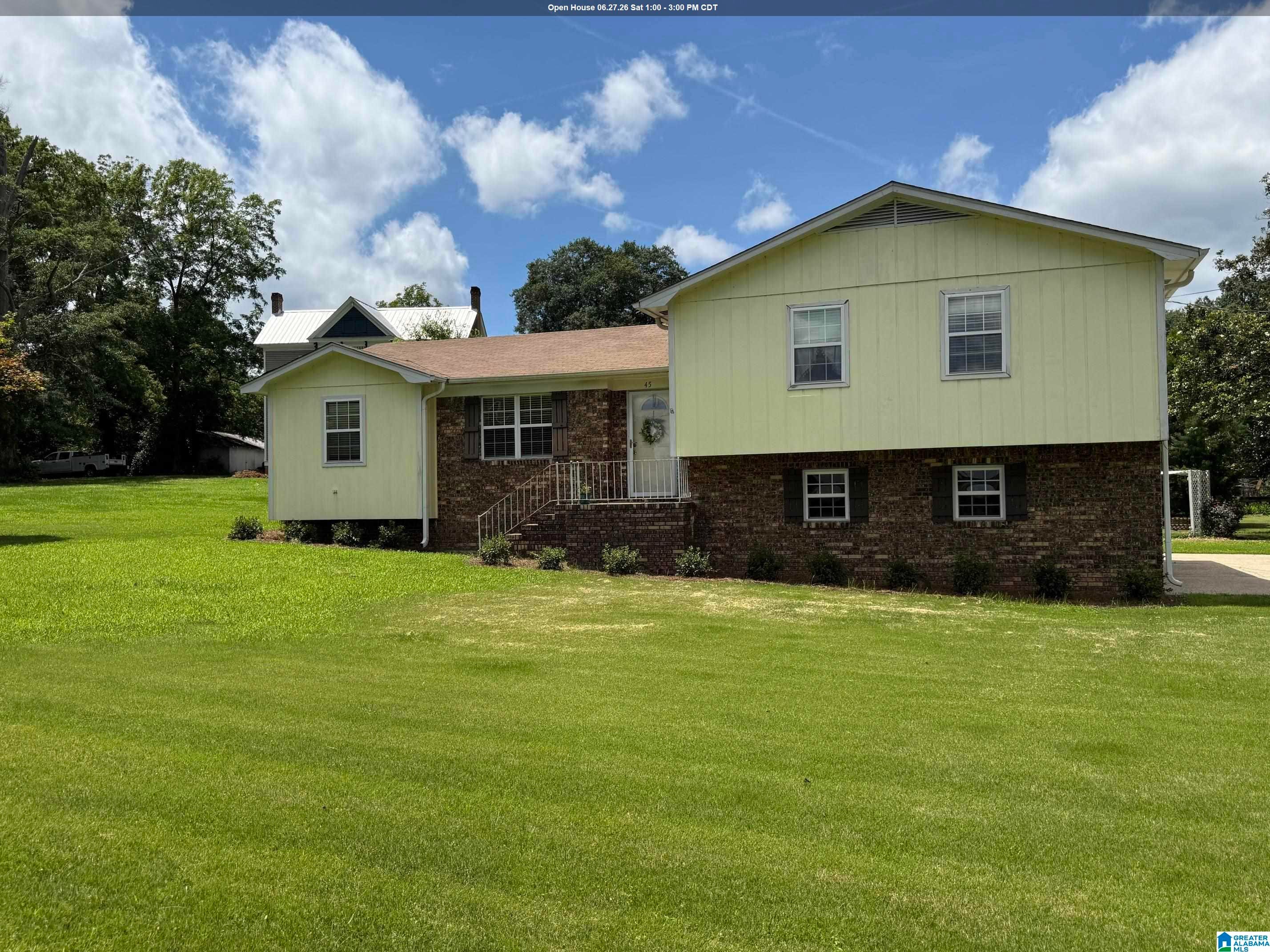 Photo Of 45 Villa Road Springville
