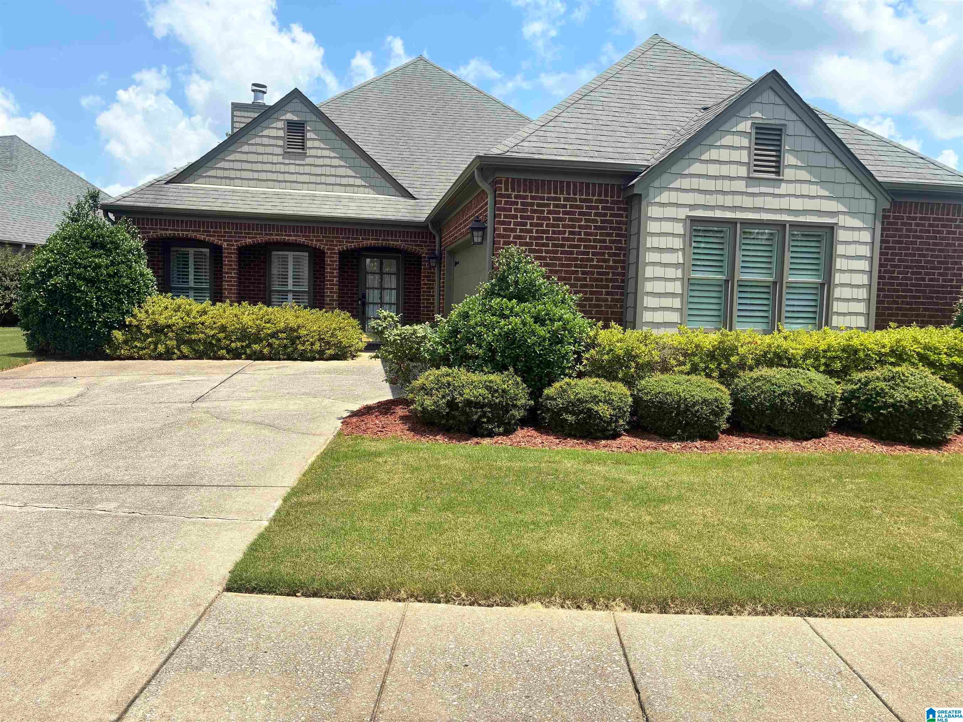Photo of 6181 BENT BROOK DRIVE BESSEMER
