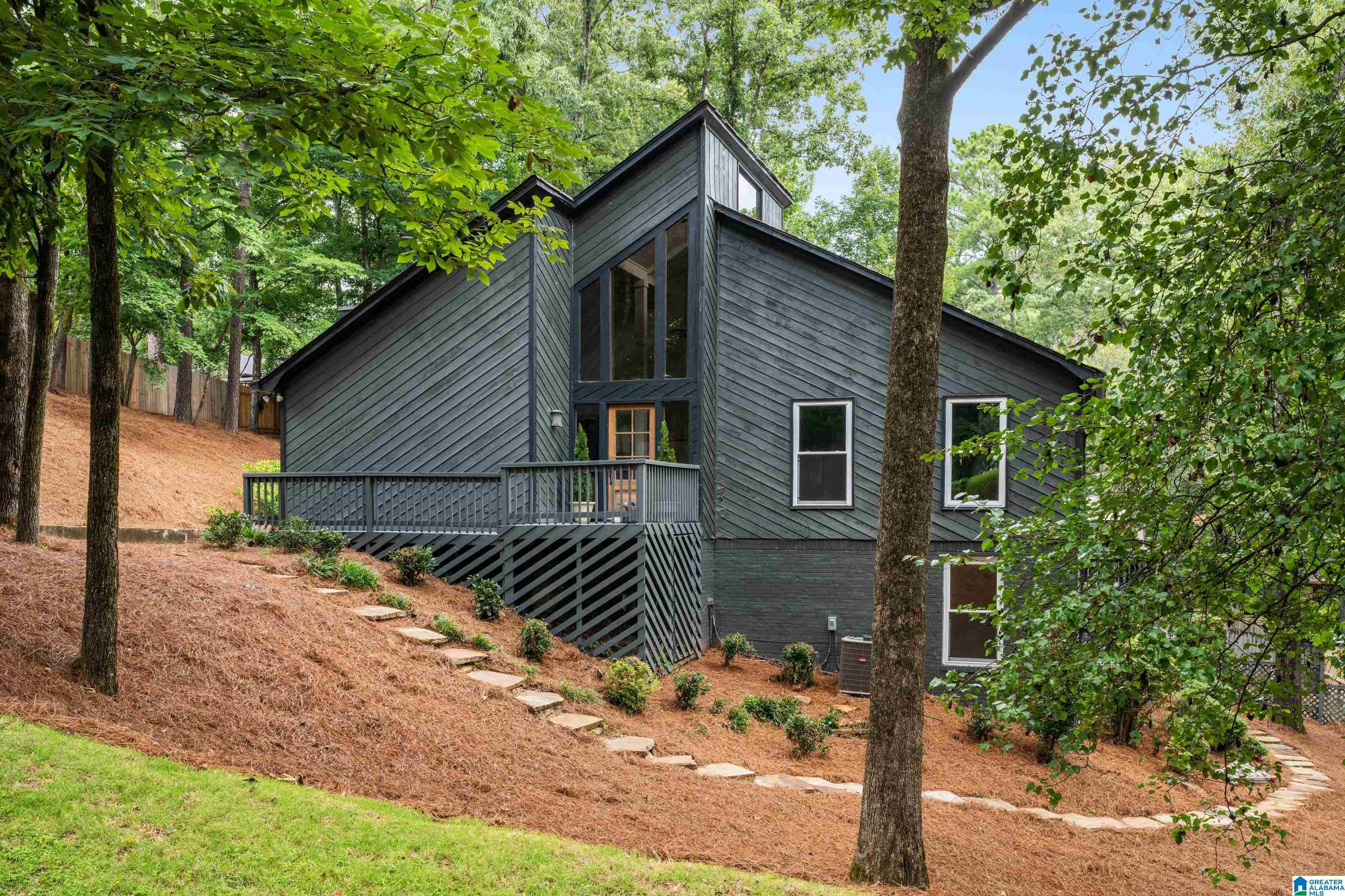 14 home listings to see now in Birmingham (July 10-12, 2026) 6 Photo of 3312 CULLODEN WAY BIRMINGHAM
