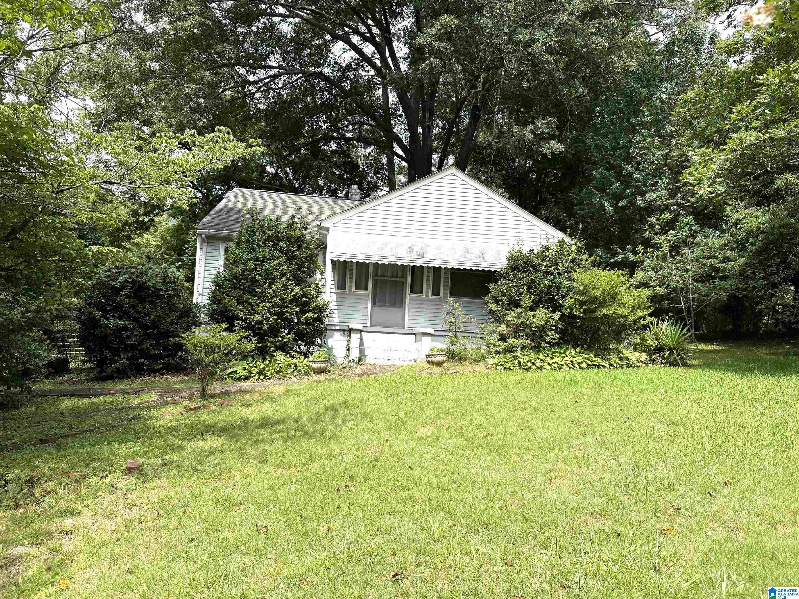 16 homes on the market now in Birmingham (July 24-26) 19 Photo of 312 PLAZA DRIVE IRONDALE