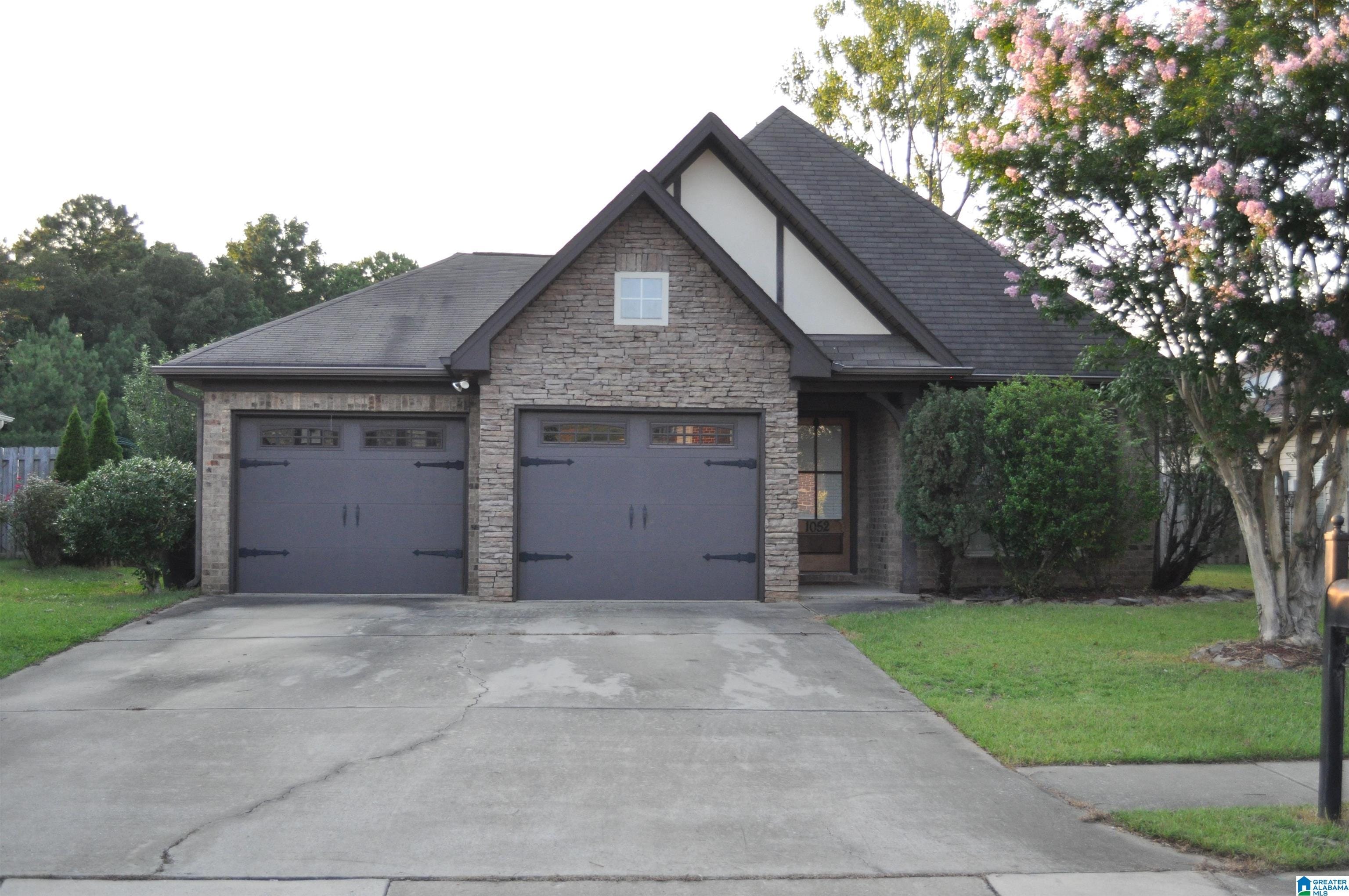 Photo of 1052 EMERALD RIDGE DRIVE CALERA