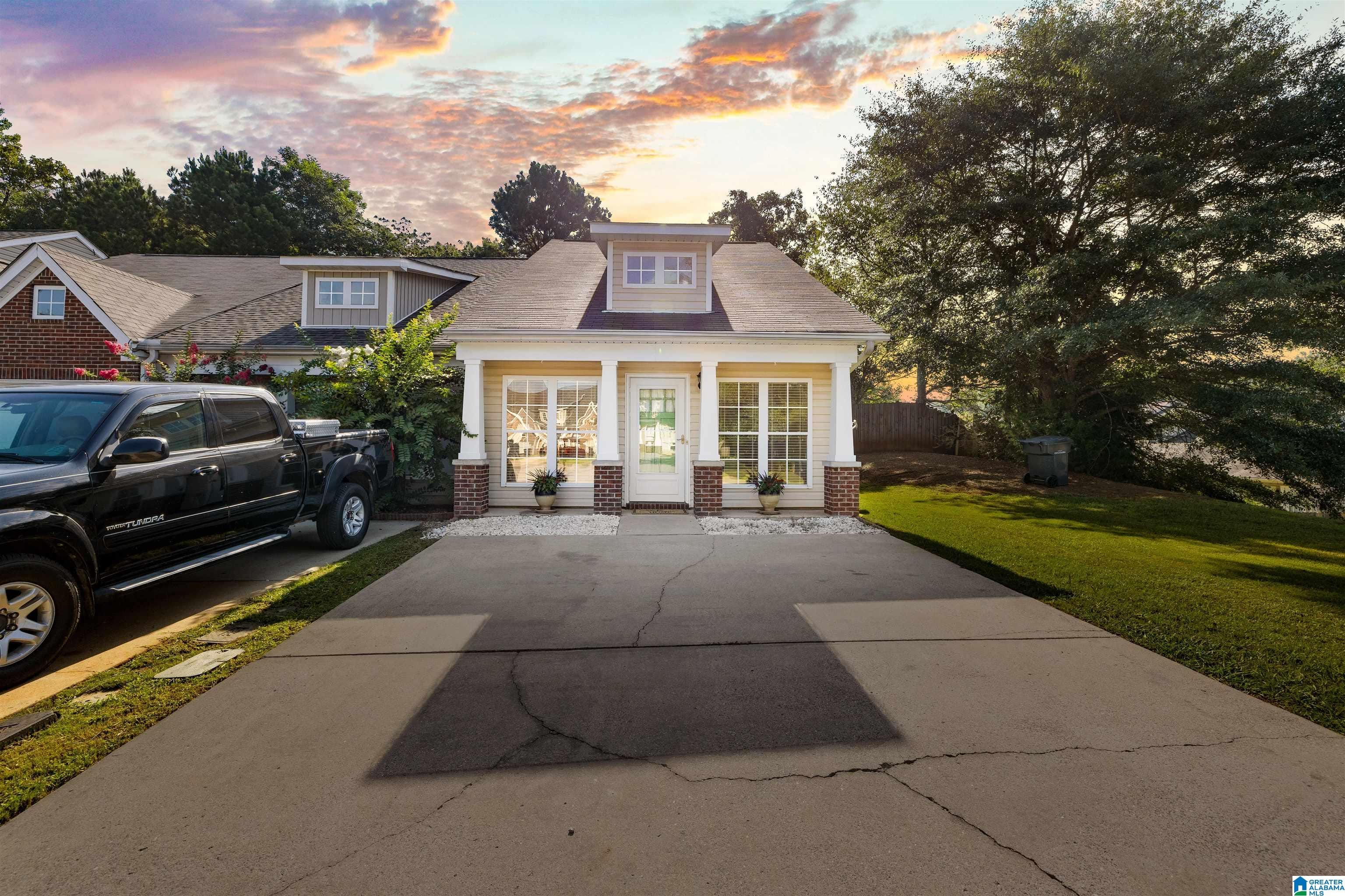 Birmingham Home Listings: See what's on the market now (Aug. 14-16) 22 Photo of 185 LITTLE JOHN CIRCLE CALERA