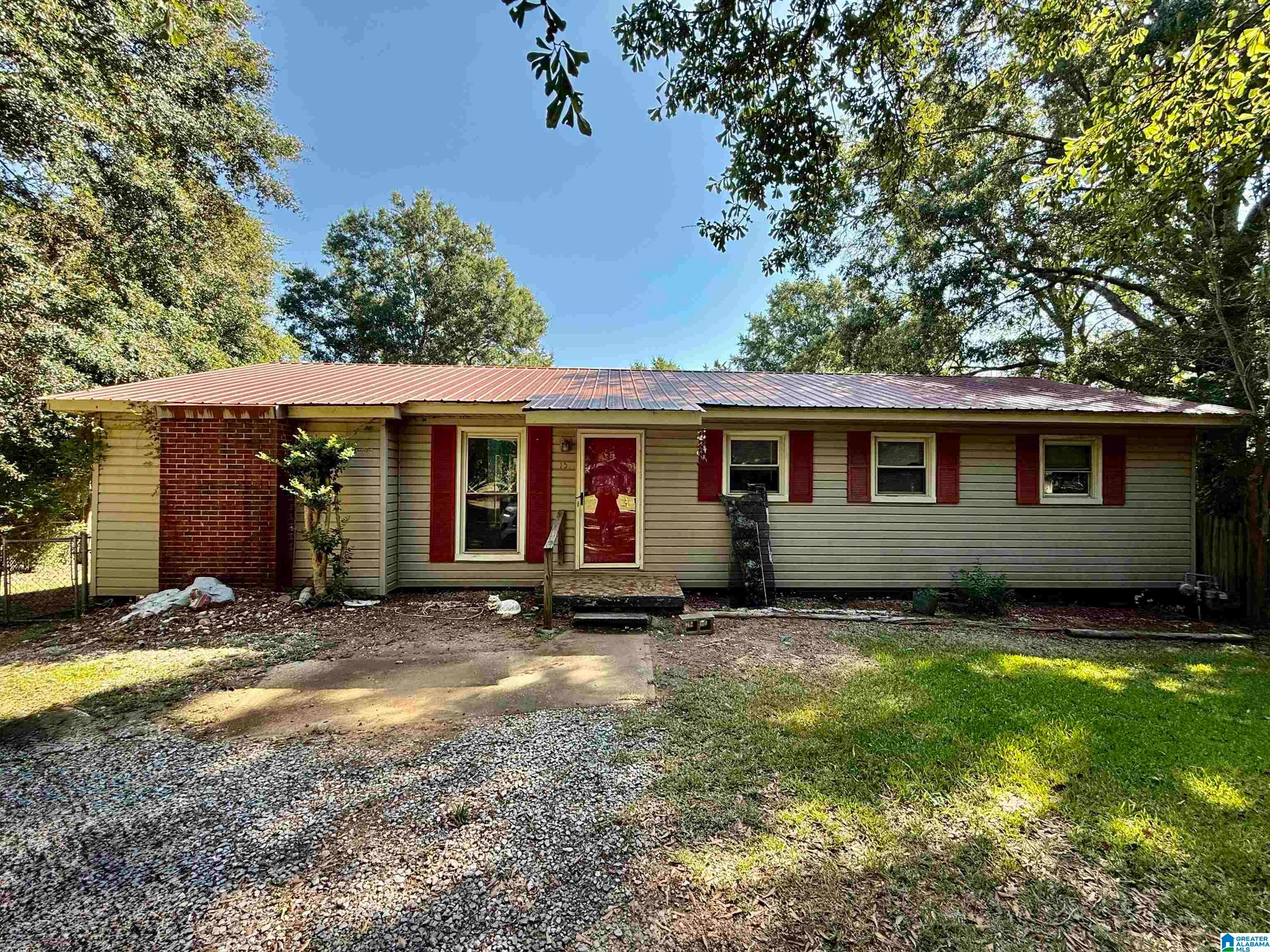 15 homes on the market now across Birmingham 19 Photo of 151 PARK CIRCLE CHILDERSBURG