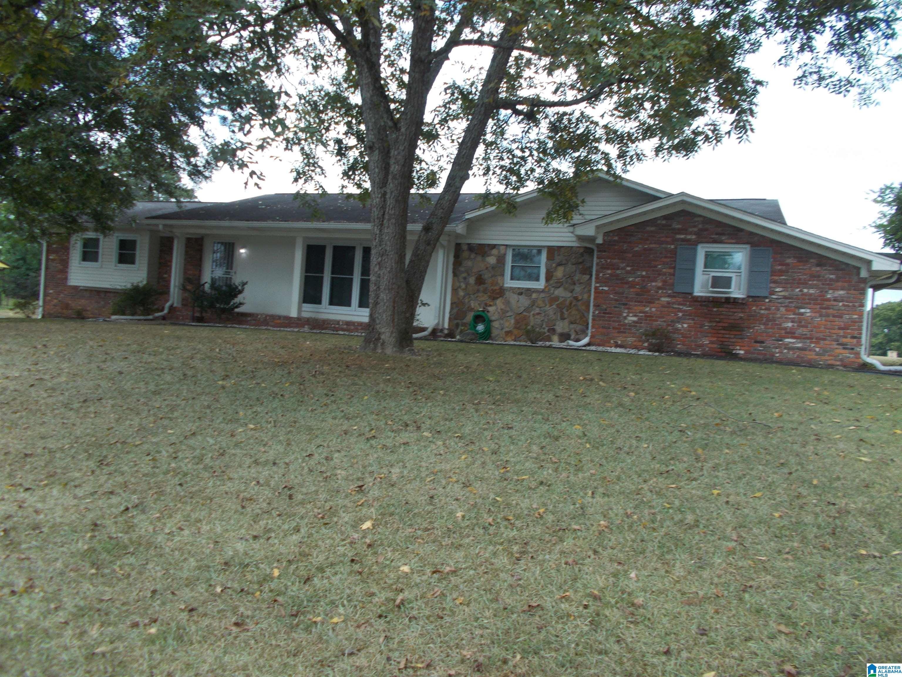 14 homes on the market now in Birmingham 9 Photo of 2524 LANCELOT DRIVE BIRMINGHAM